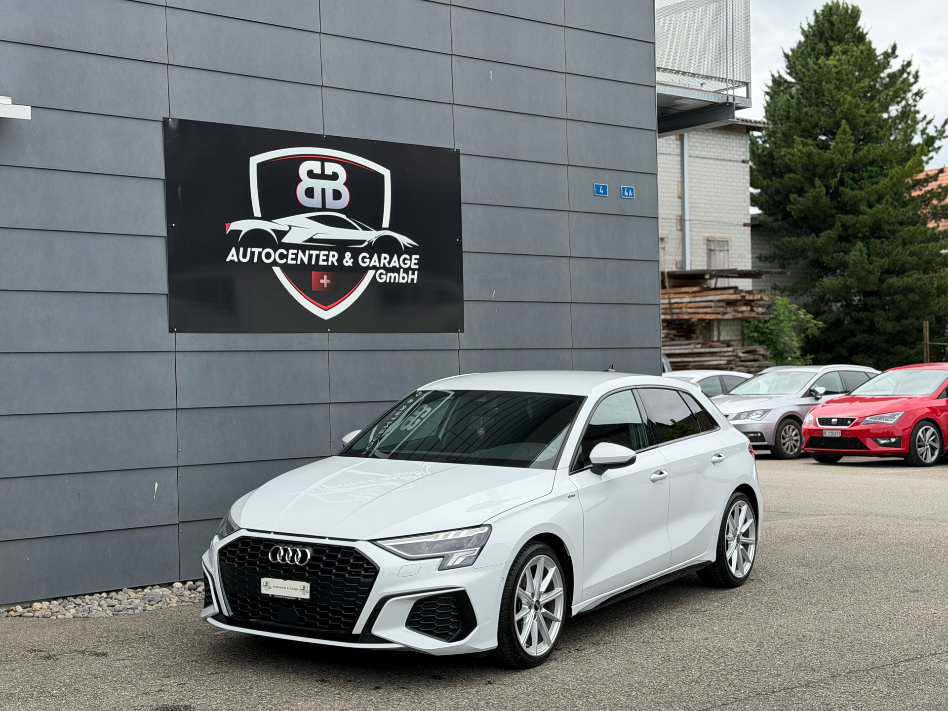 AUDI A3 Sportback 35 TFSI S line S-tronic °° 5 Jahre / 100'000 KM Audi-Garantie °°-showroom-element-1