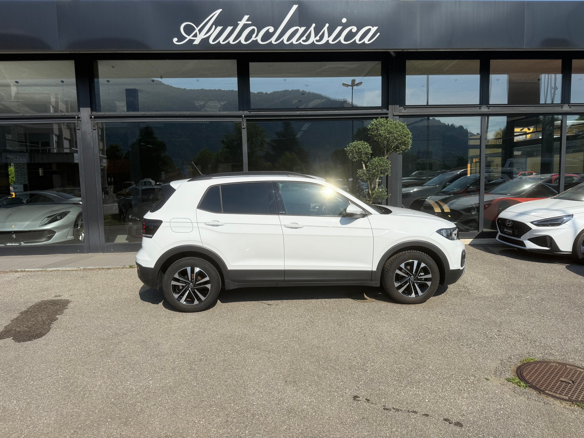 VW T-Cross 1.0 TSI Life Limited DSG-showroom-element-3