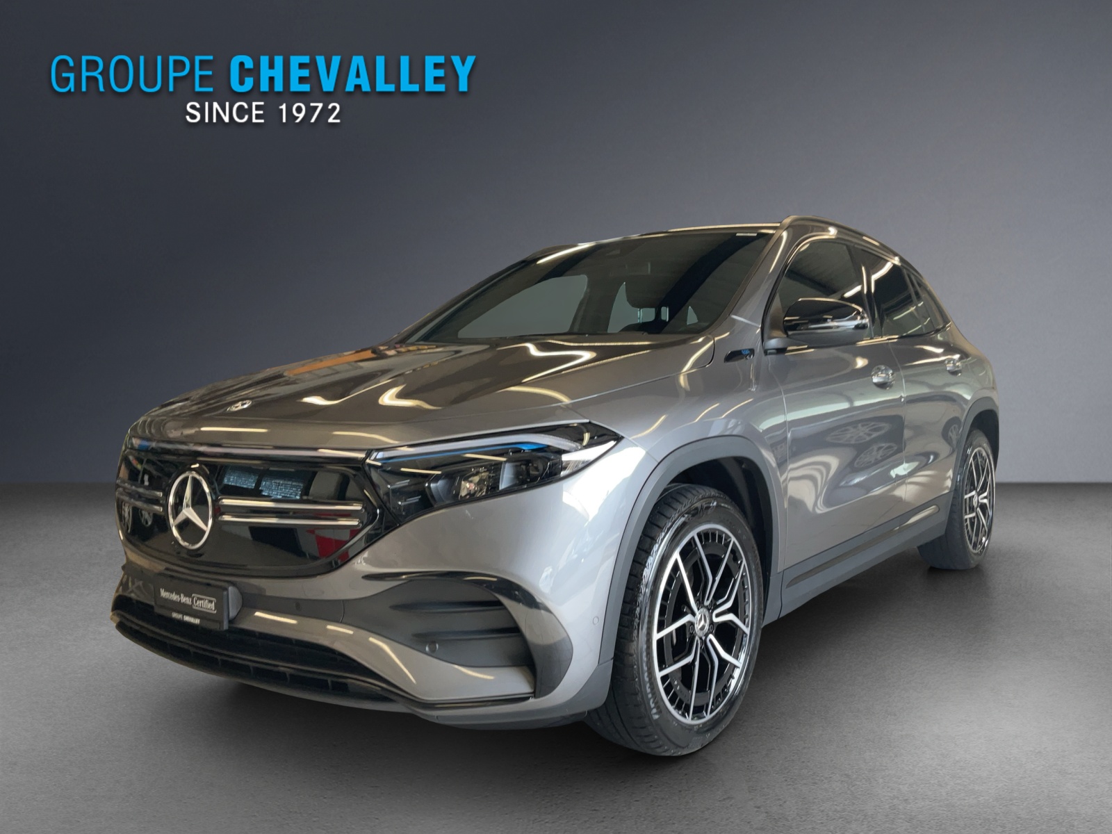MERCEDES-BENZ EQA 300 AMG Line 4Matic