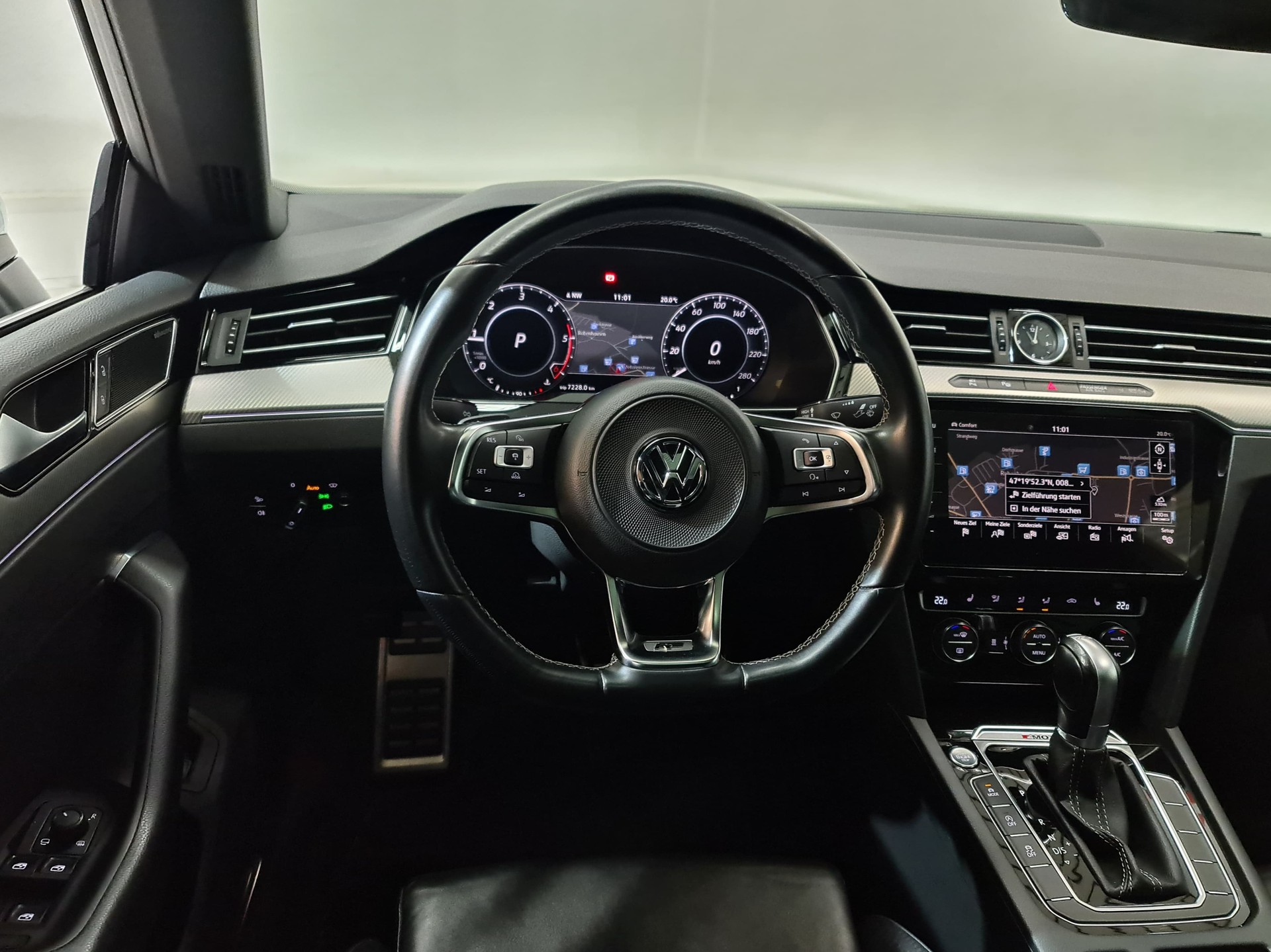 VW Arteon 2.0 TDI SCR BMT R-Line 4Motion DSG-image-5