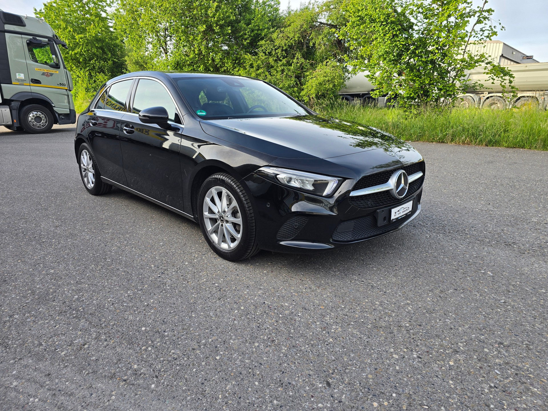 MERCEDES-BENZ A 220 Style 7G-DCT-showroom-element-1