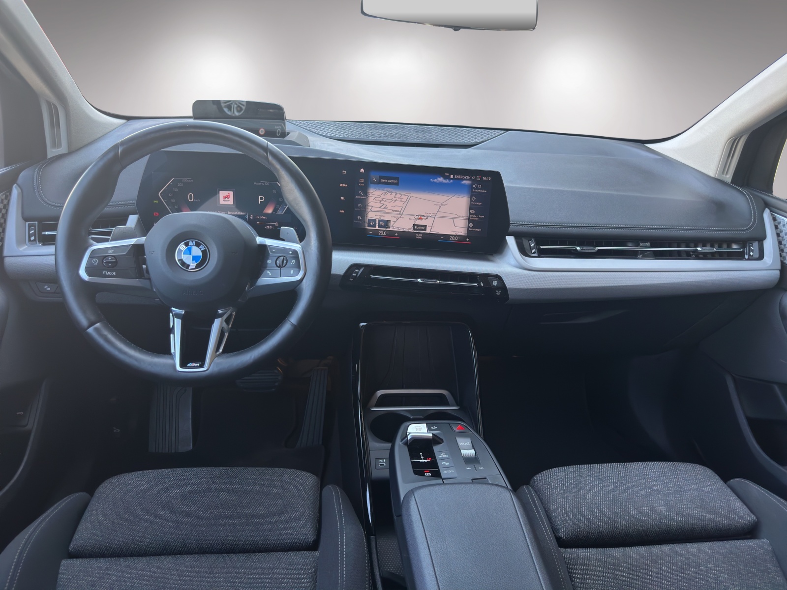 BMW 218d Active Tourer DKG-image-8