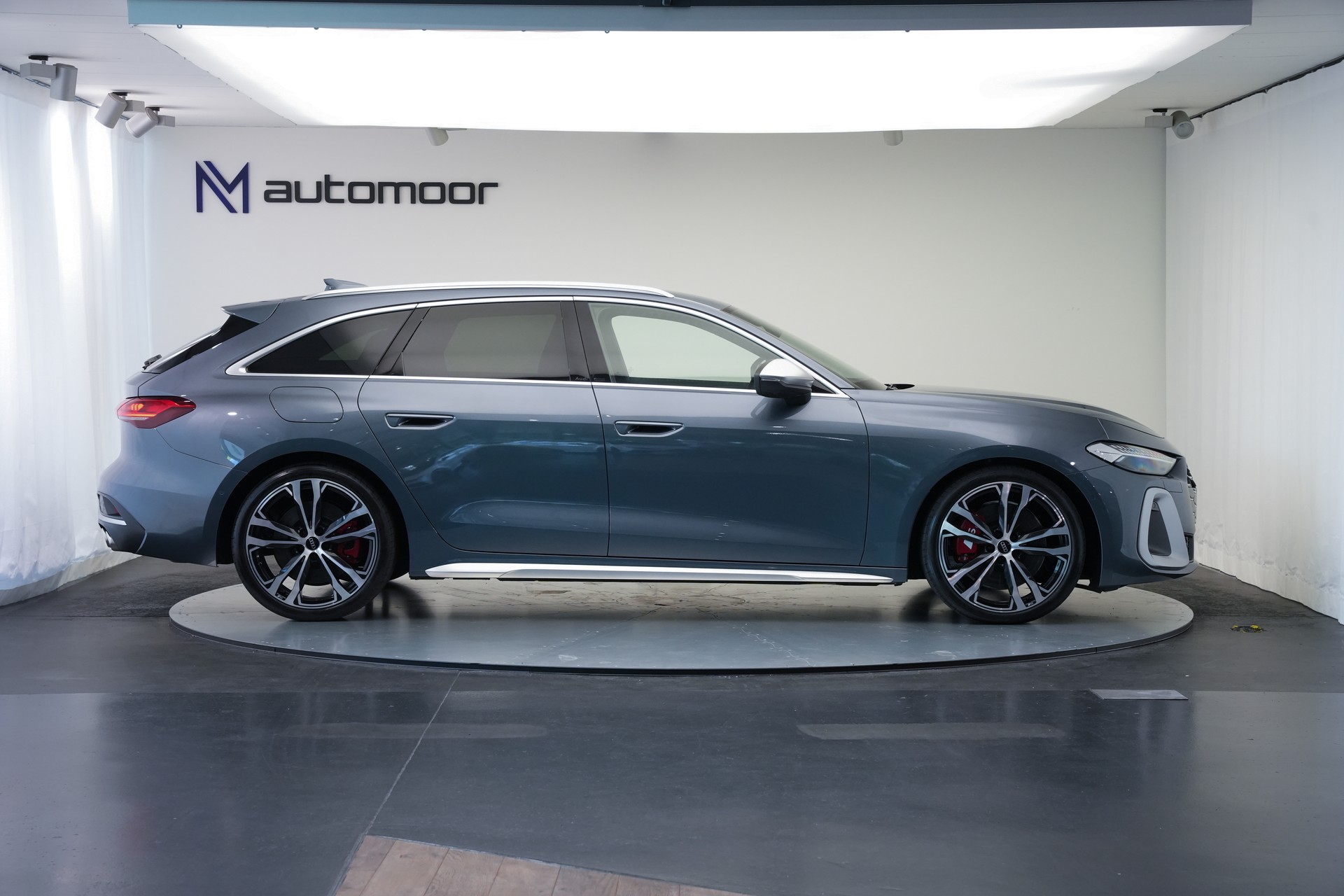 AUDI S5 Avant TFSI quattro S tronic *5 Jahre Werksgarantie*-showroom-element-3