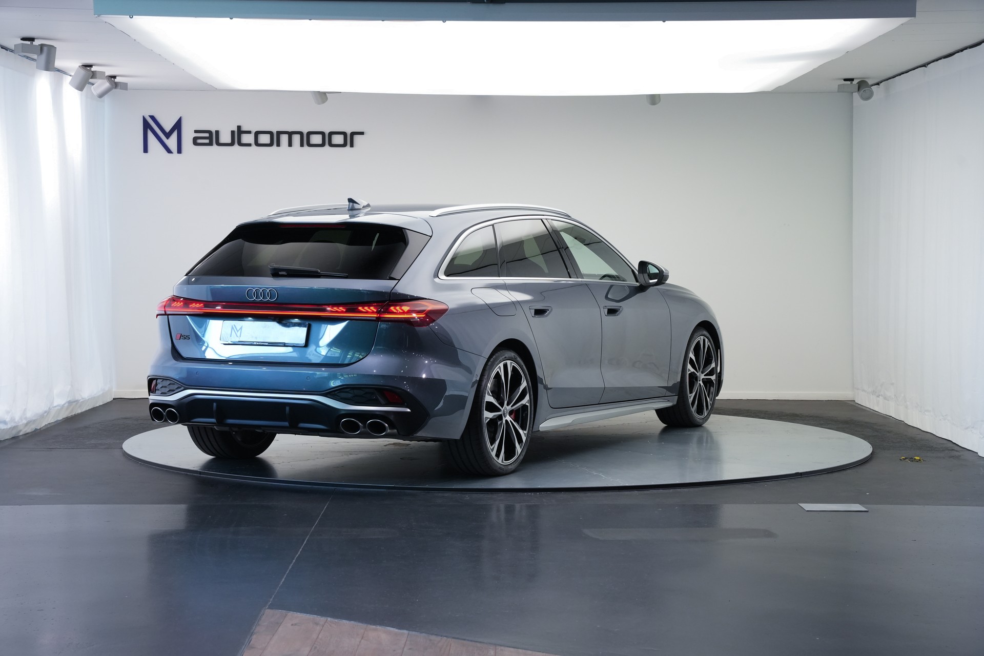AUDI S5 Avant TFSI quattro S tronic *5 Jahre Werksgarantie*-image-4