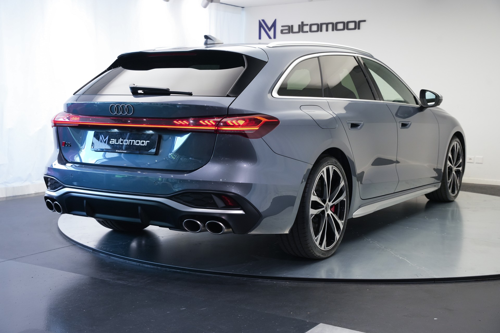 AUDI S5 Avant TFSI quattro S tronic *5 Jahre Werksgarantie*-image-53
