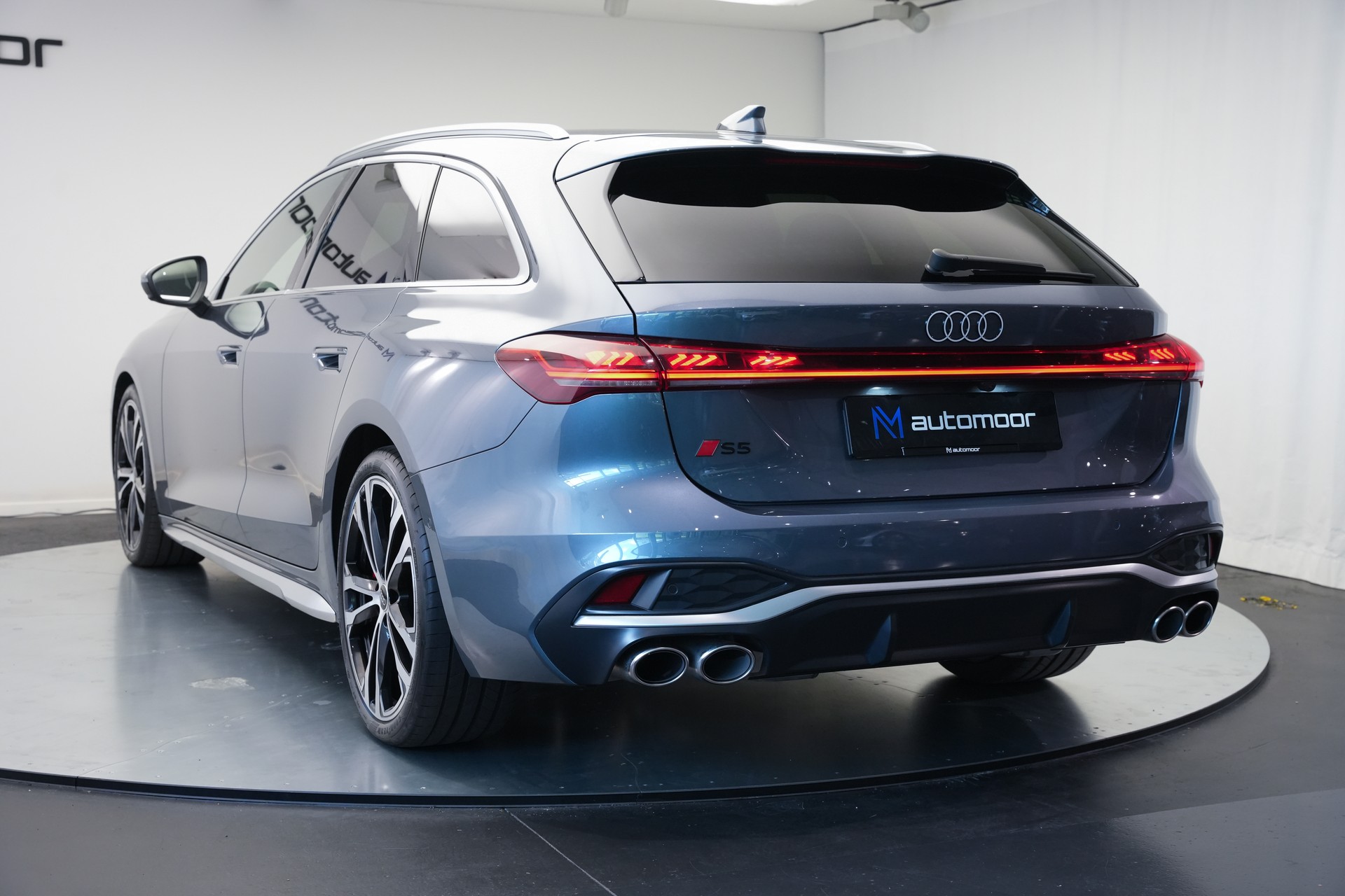 AUDI S5 Avant TFSI quattro S tronic *5 Jahre Werksgarantie*-image-52