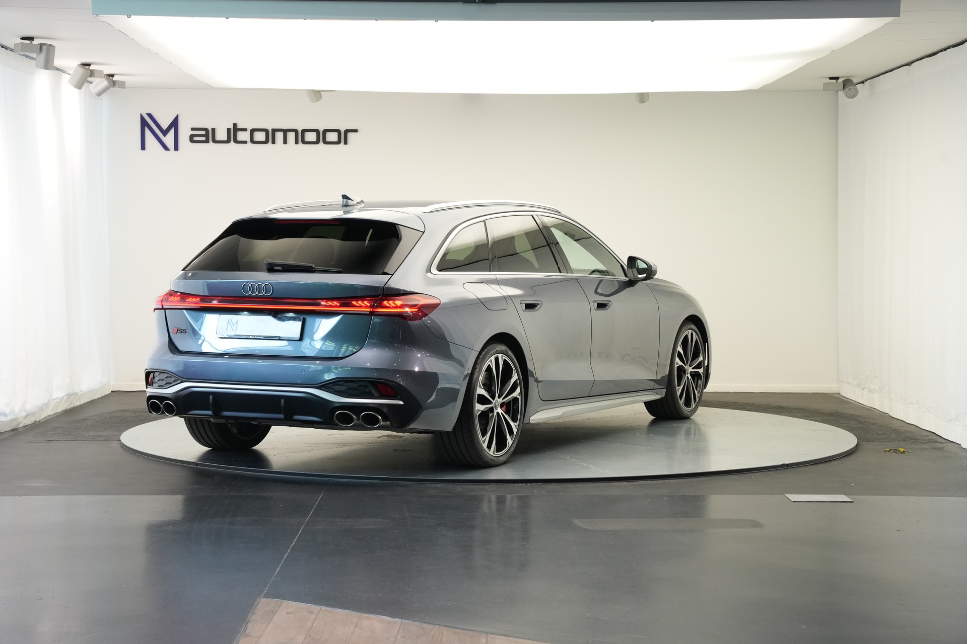AUDI S5 Avant TFSI quattro S tronic *5 Jahre Werksgarantie*-image-4