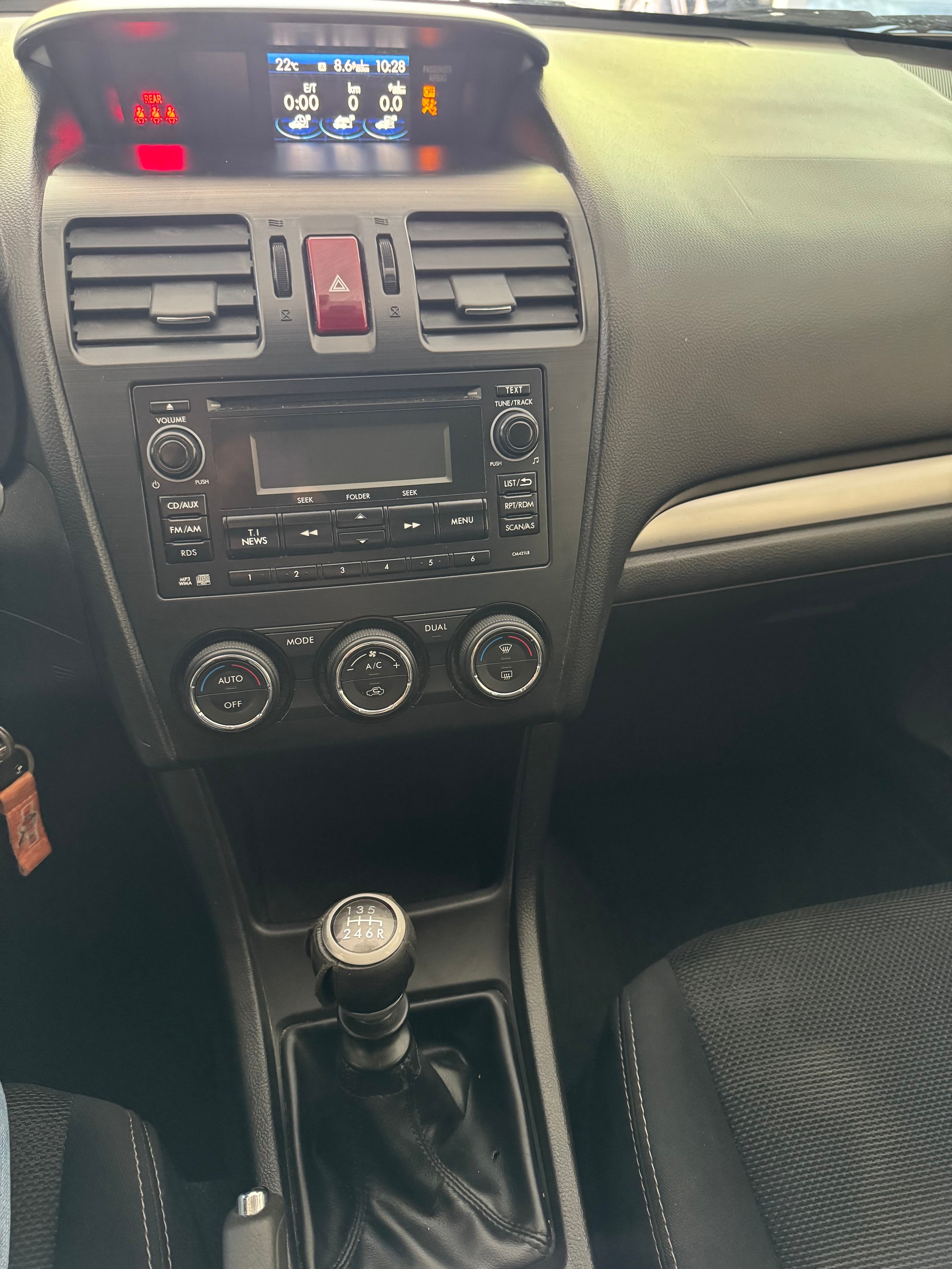 SUBARU XV 2.0D Swiss One AWD-image-8