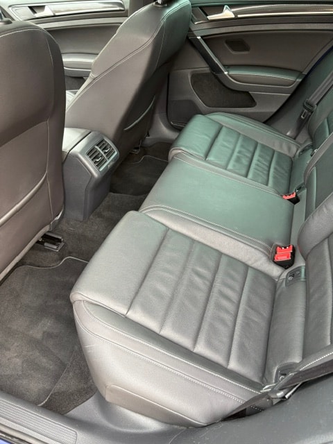 VW Golf 2.0 TSI R 4Motion DSG-image-15