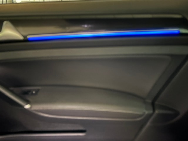 VW Golf 2.0 TSI R 4Motion DSG-image-29