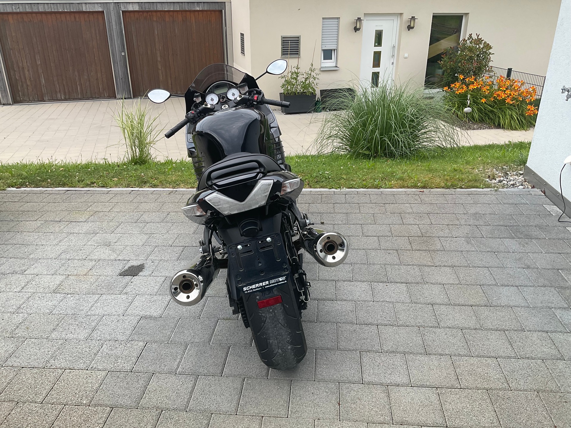 KAWASAKI ZZ-R 1400 ABS-image-5