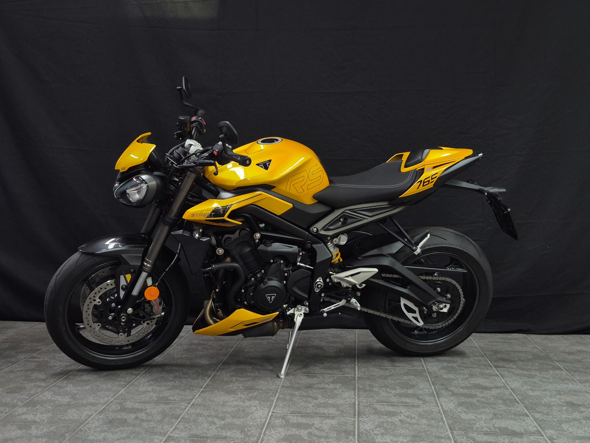 TRIUMPH Street Triple 765 RS-image-2