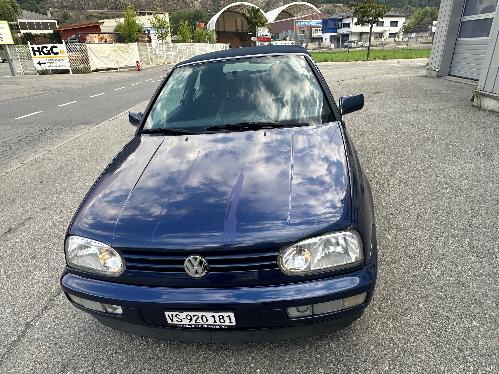 VW Golf Cabriolet 2000 Avantgarde-image-10