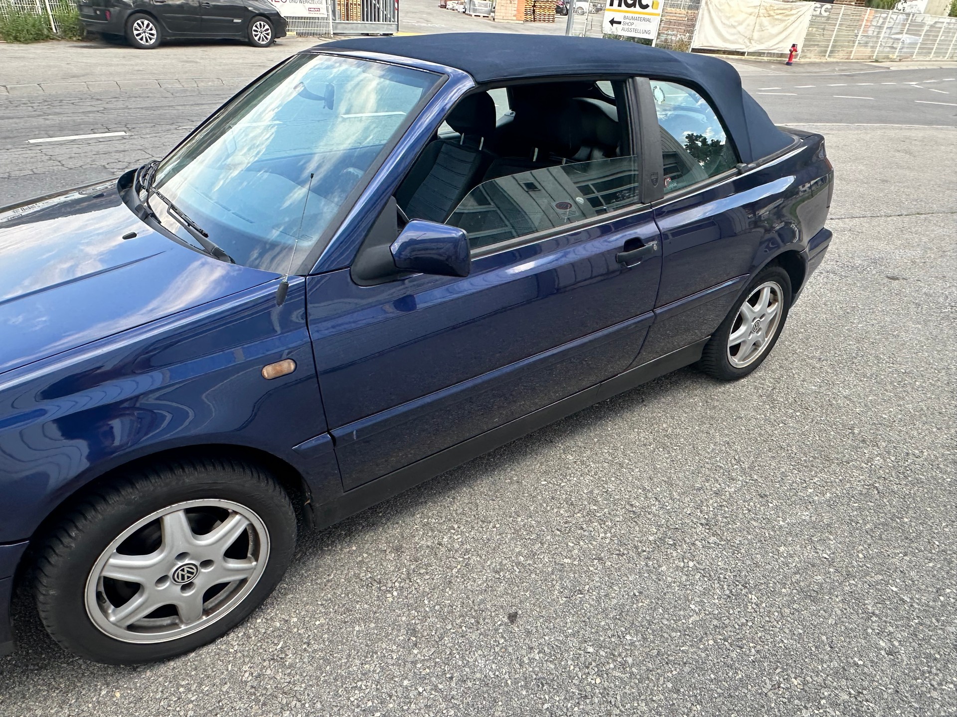 VW Golf Cabriolet 2000 Avantgarde-image-9