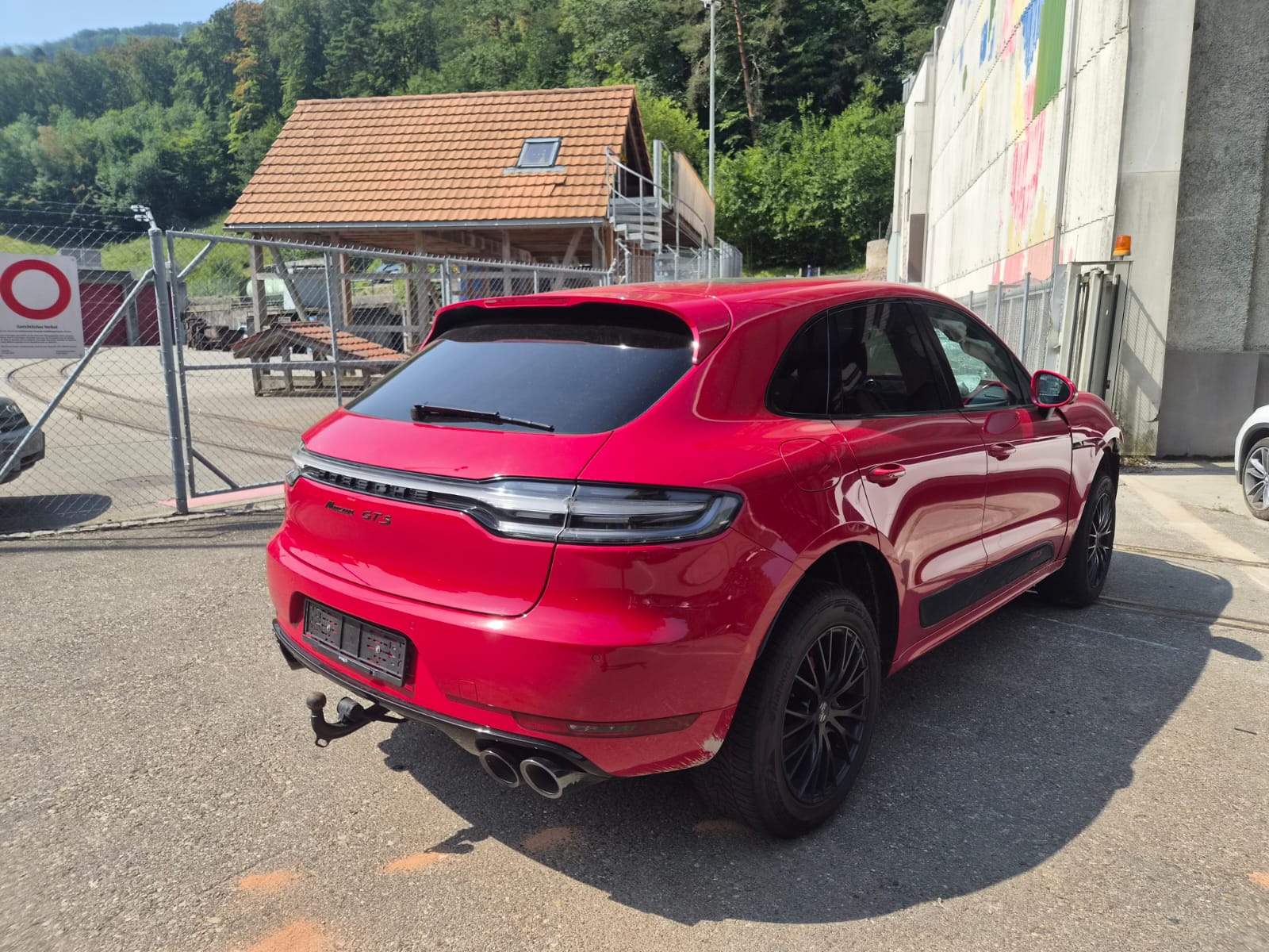 PORSCHE Macan GTS PDK-showroom-element-1