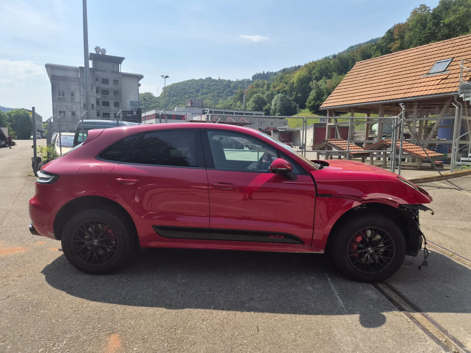 PORSCHE Macan GTS PDK-showroom-element-3