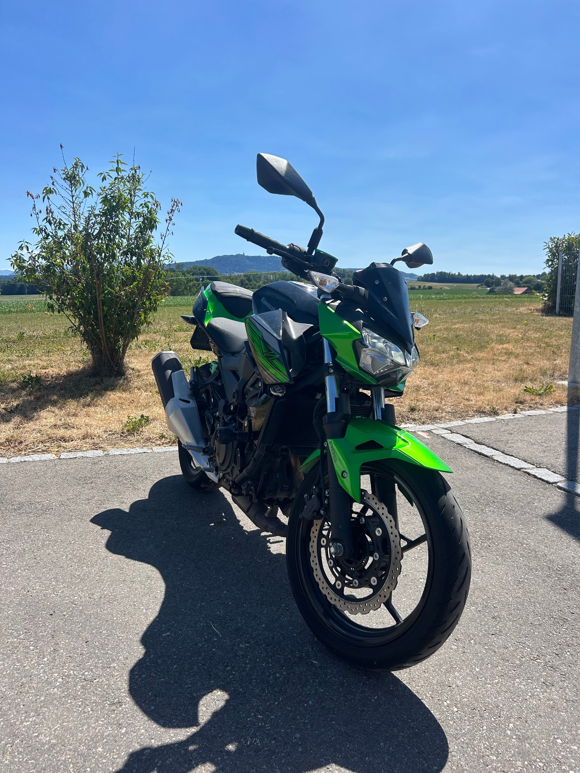 KAWASAKI Z 400 ABS-image-0