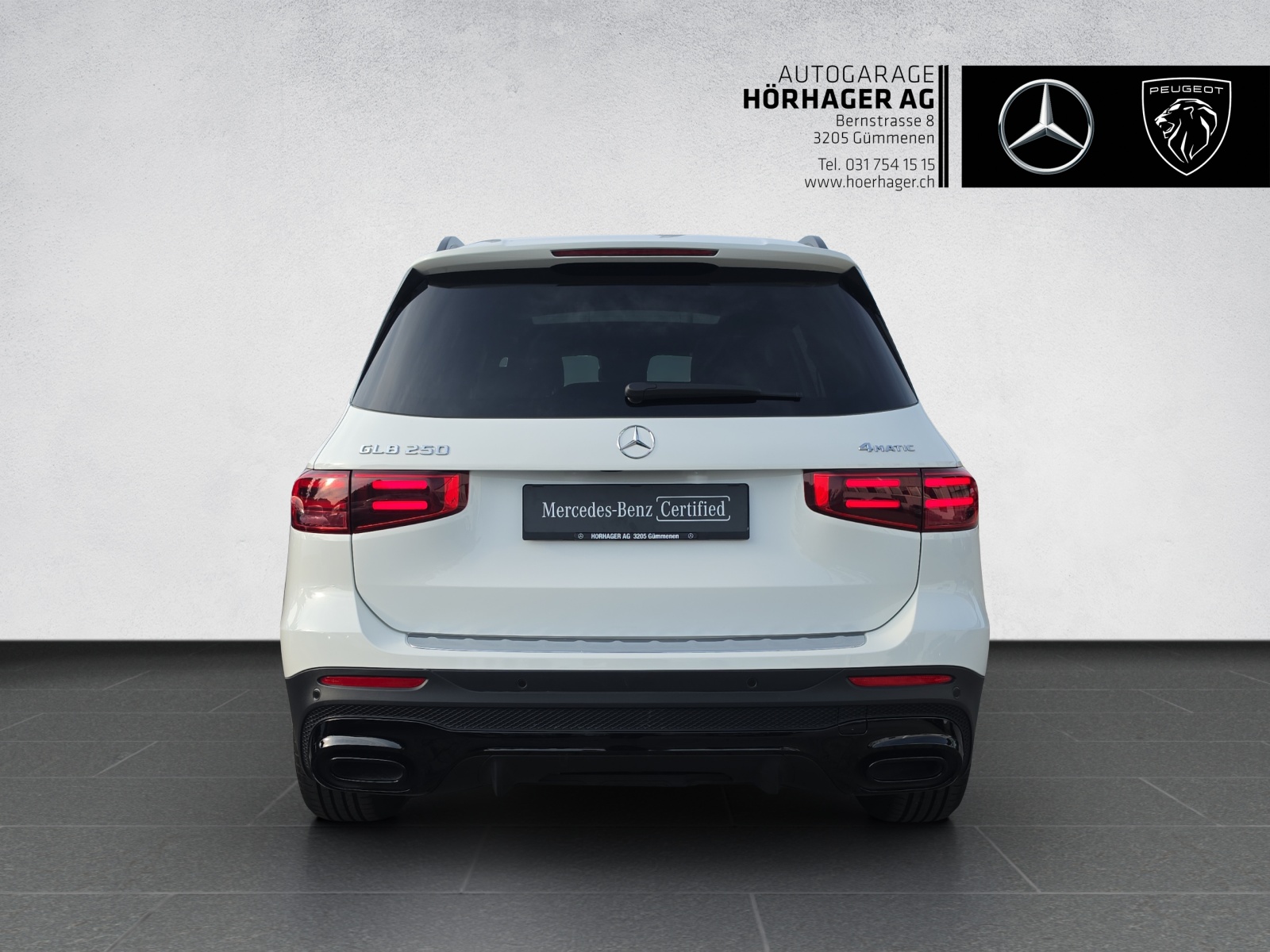 MERCEDES-BENZ GLB 250 AMG Line 4Matic 8G-Tronic-showroom-element-3