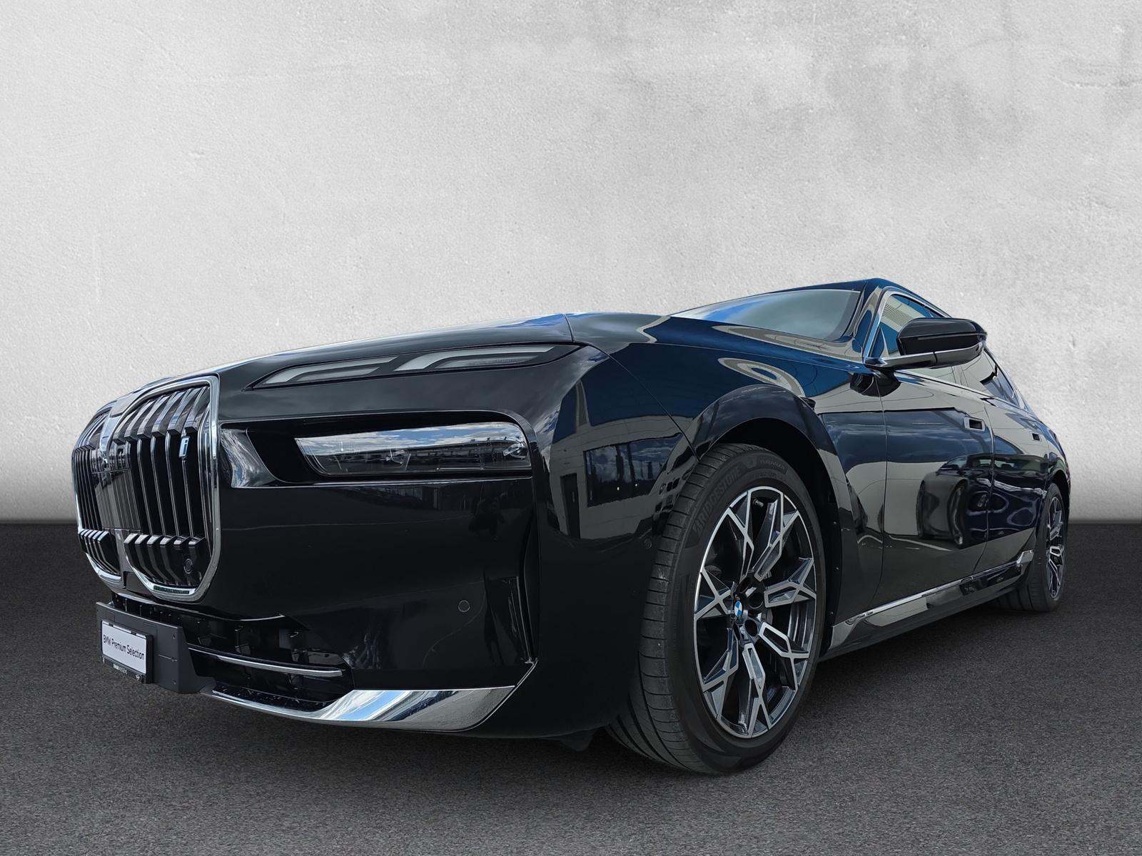 BMW i7 eDrive50 G70 (CH) -image-8