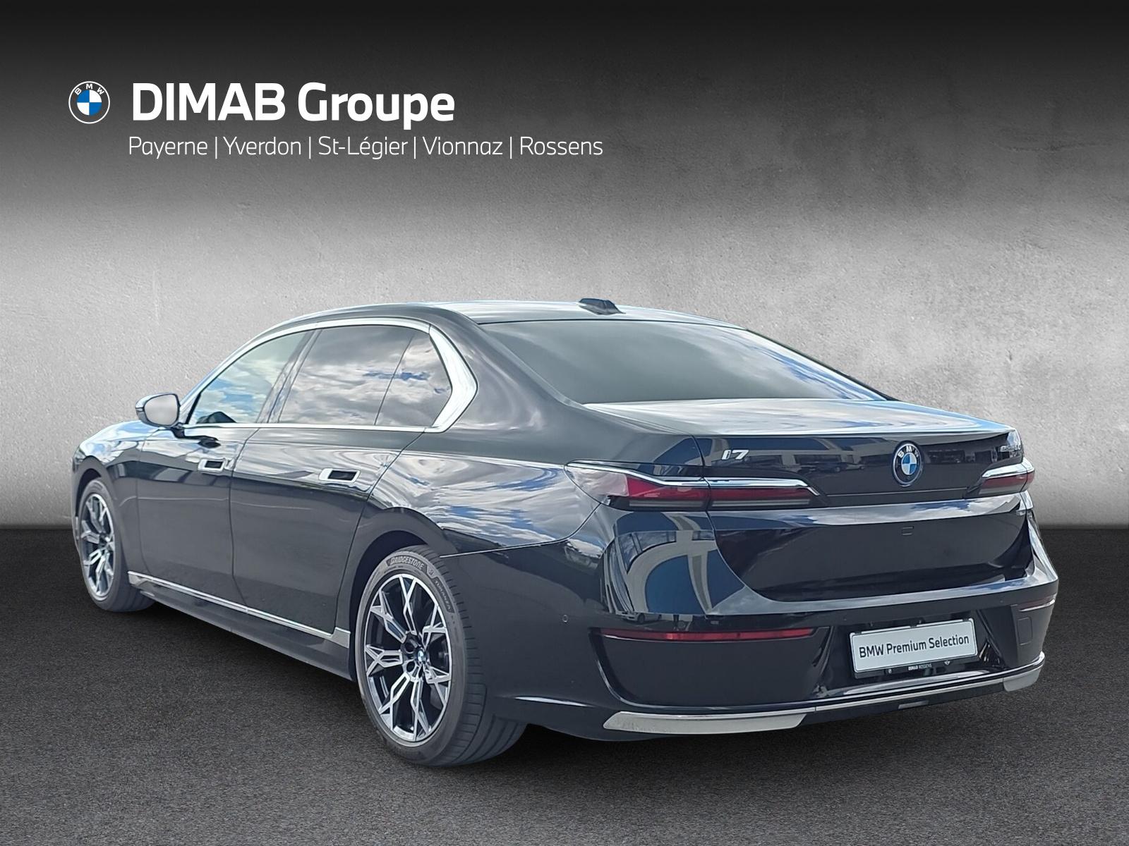 BMW i7 eDrive50 G70 (CH) -showroom-element-3
