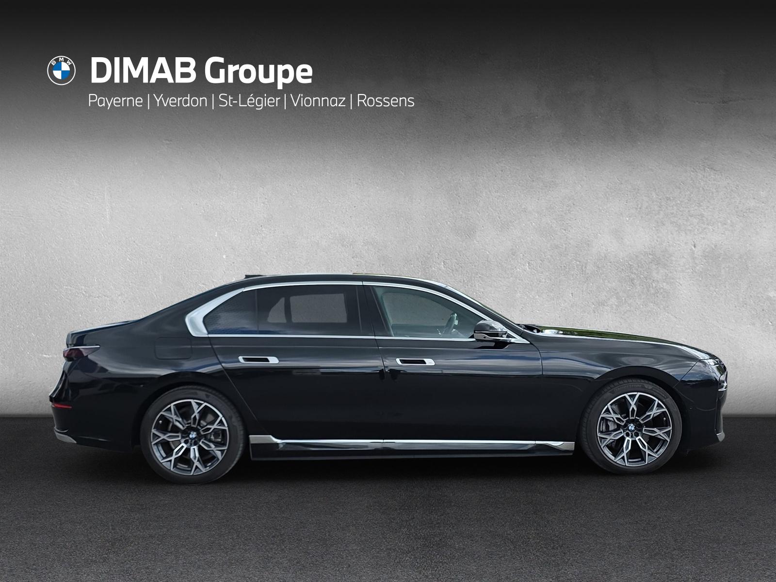 BMW i7 eDrive50 G70 (CH) -image-6