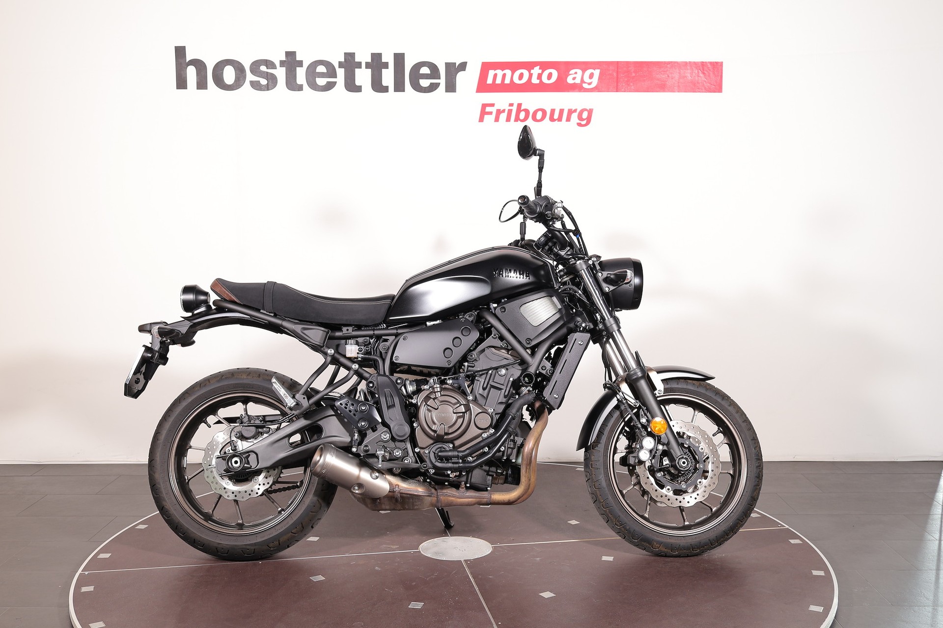 YAMAHA XSR 700-image-1