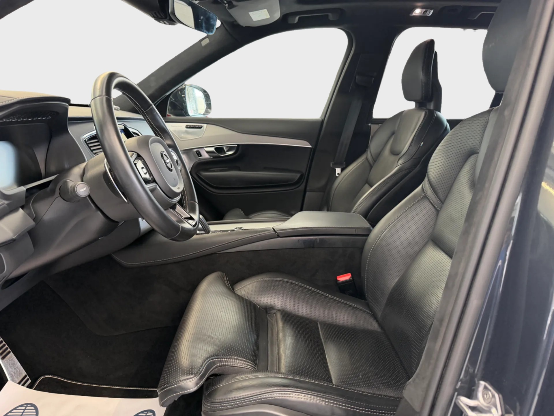 VOLVO XC90 T8 eAWD R-Design Geartronic-image-9
