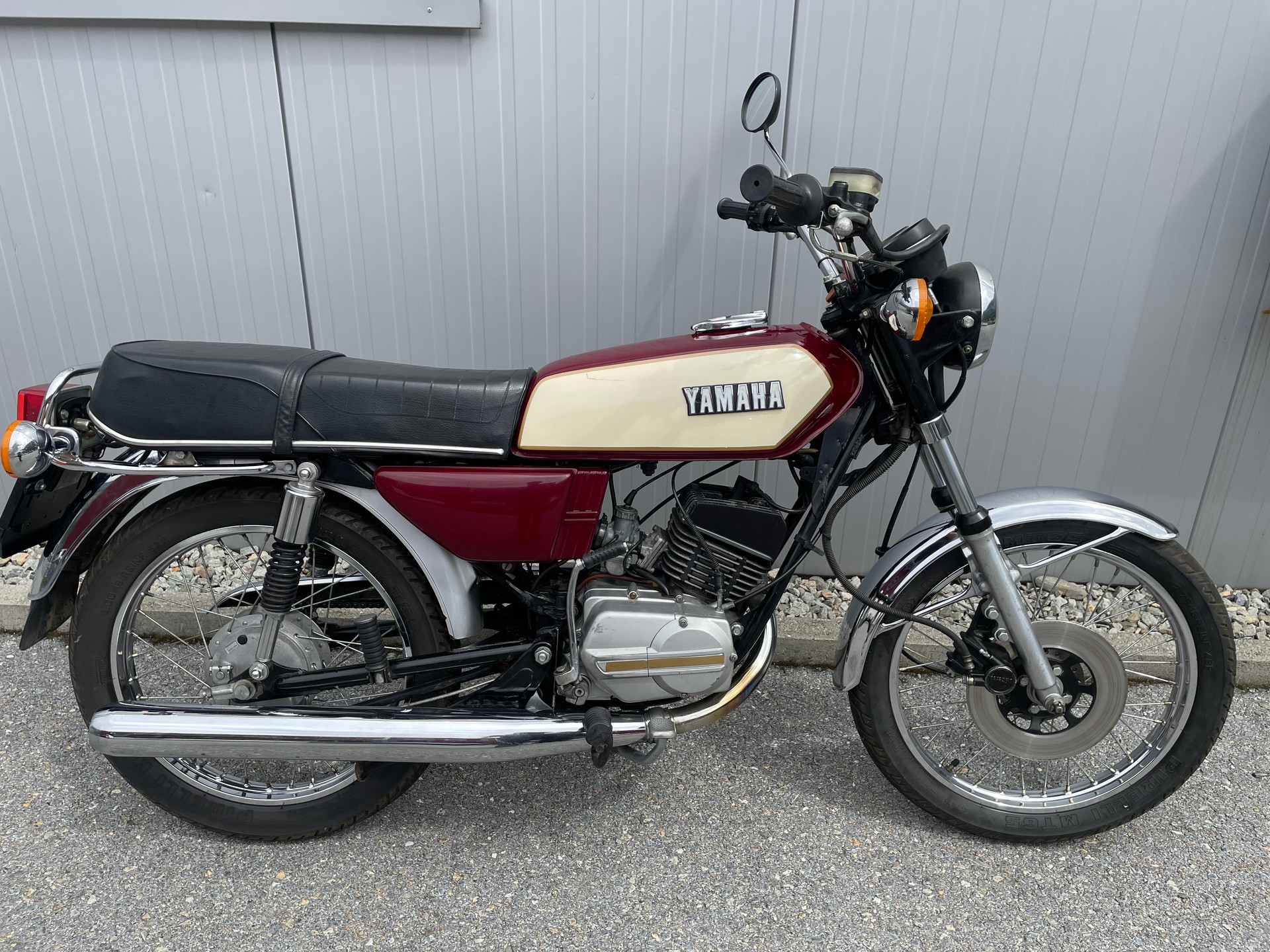 YAMAHA RS 125-image-1