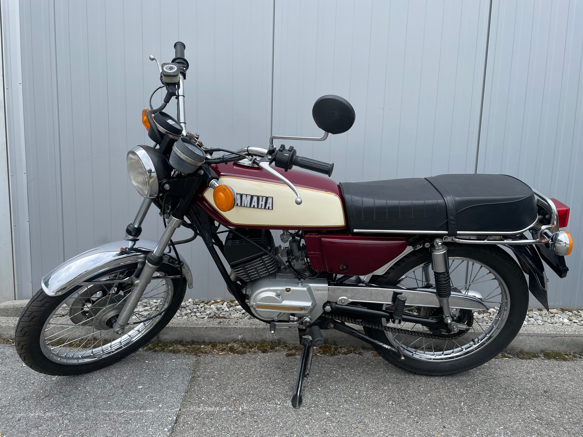 YAMAHA RS 125-image-0