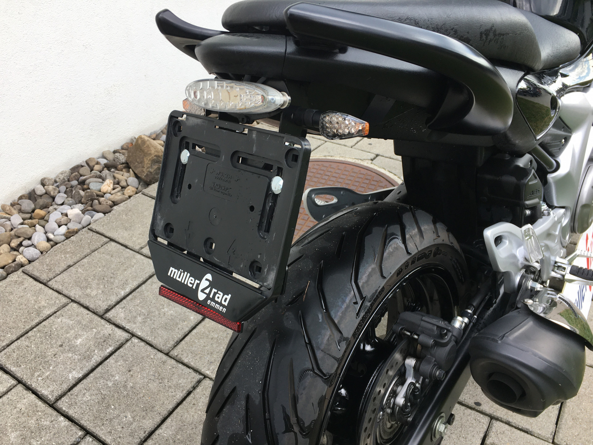SUZUKI SFV 650 Gladius-image-5