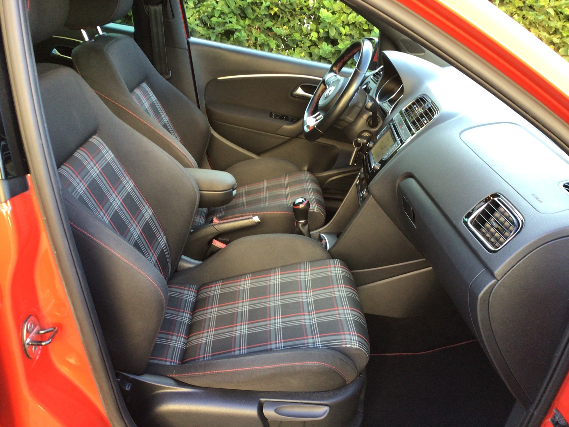 VW Polo 1.8 TSI GTI-image-6