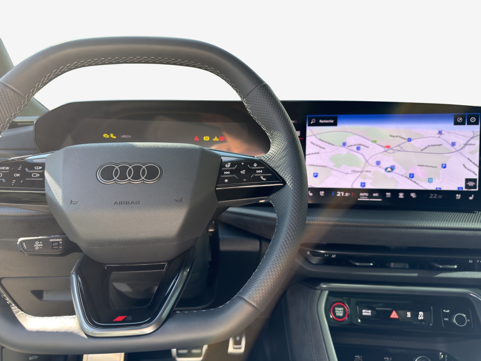 AUDI SQ5 TFSI quattro S-tronic-image-8