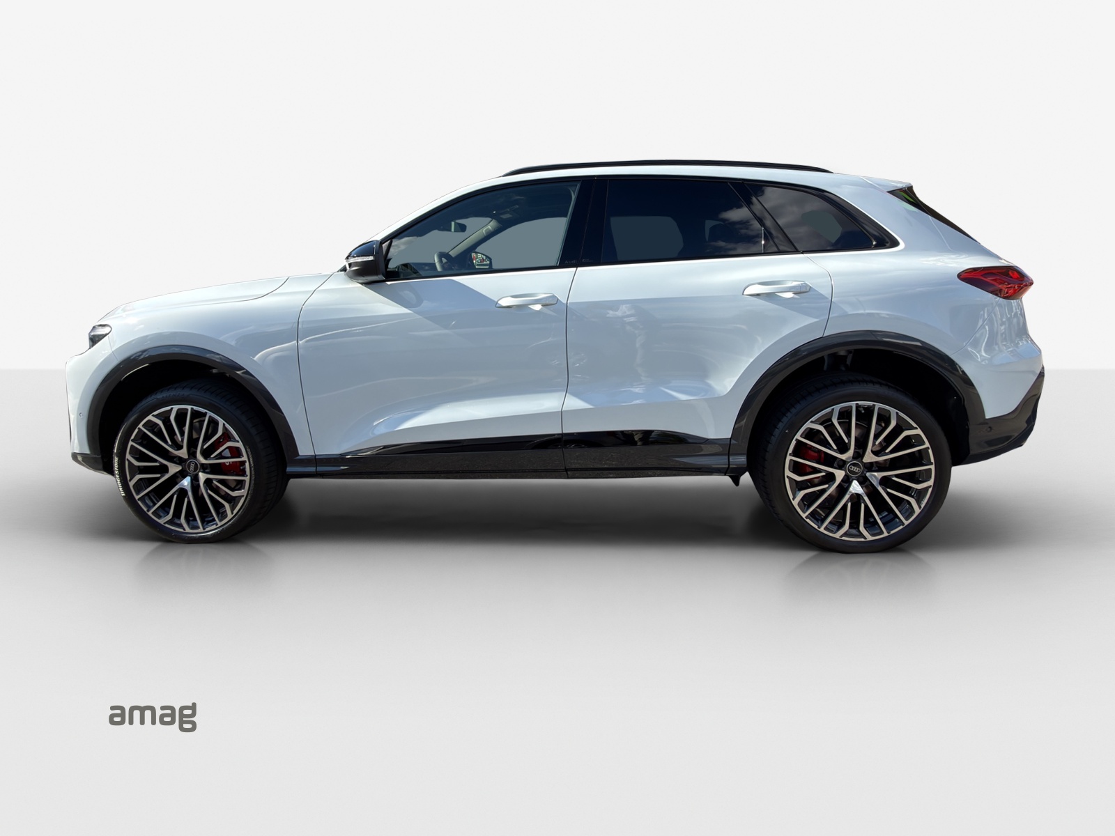 AUDI SQ5 TFSI quattro S-tronic-showroom-element-1