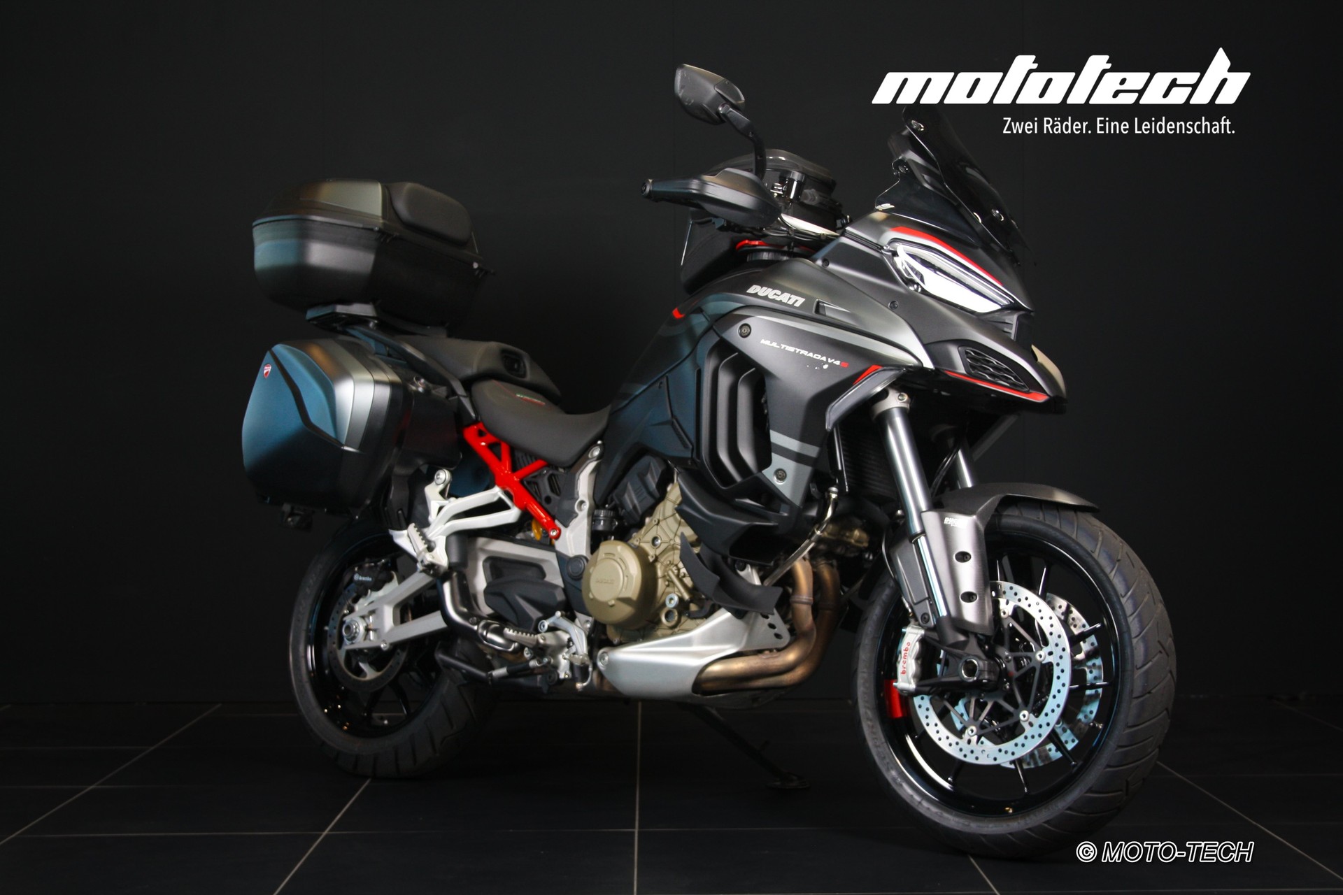 DUCATI Multistrada V4 S Travel & Radar-image-0