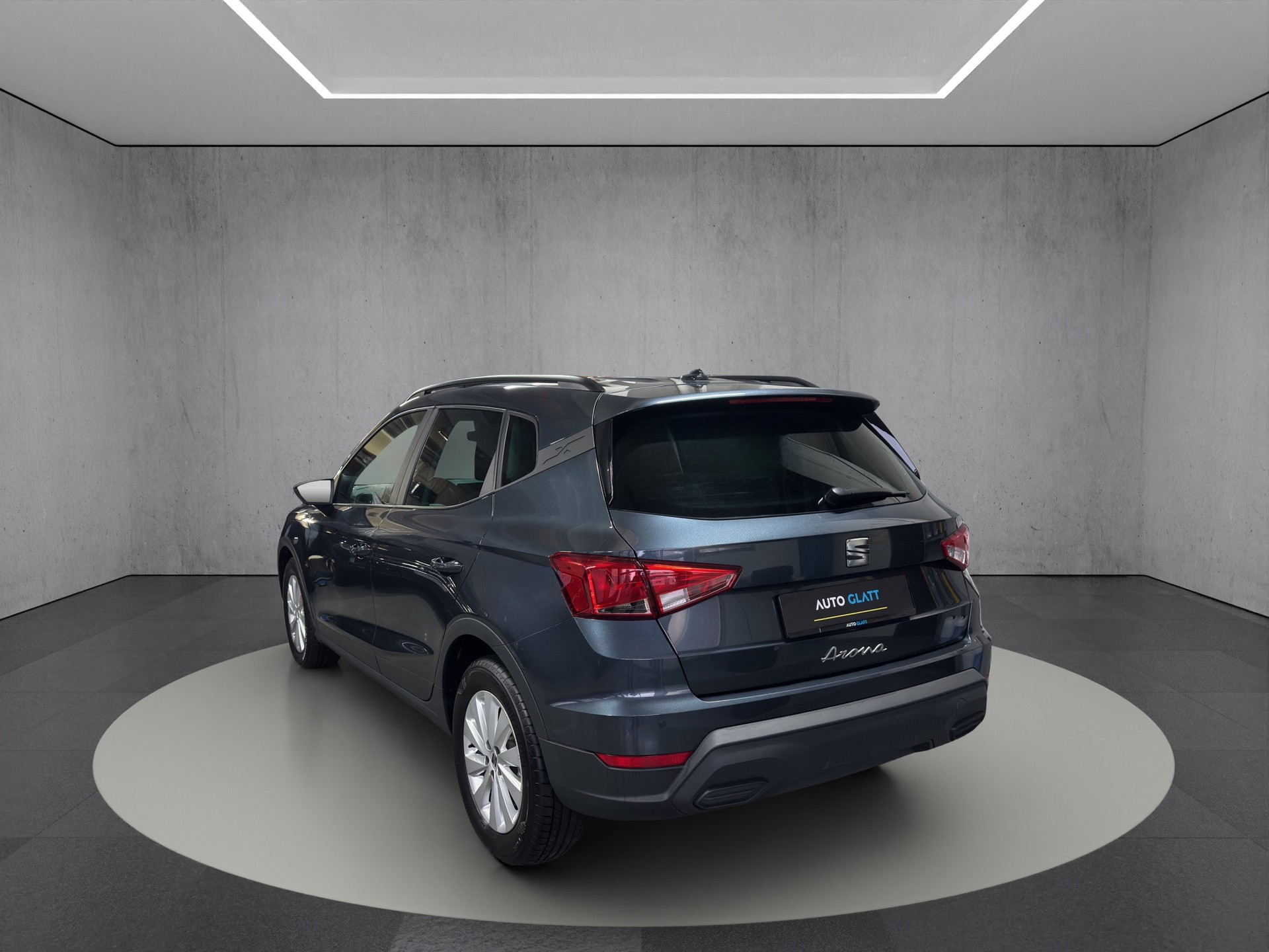 SEAT Arona 1.0 TSI Eco 40 TH Anniversary DSG-image-4