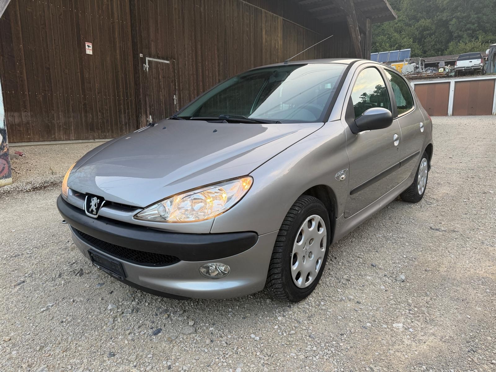 PEUGEOT 206 1.4 16V XS Sport . MFK
