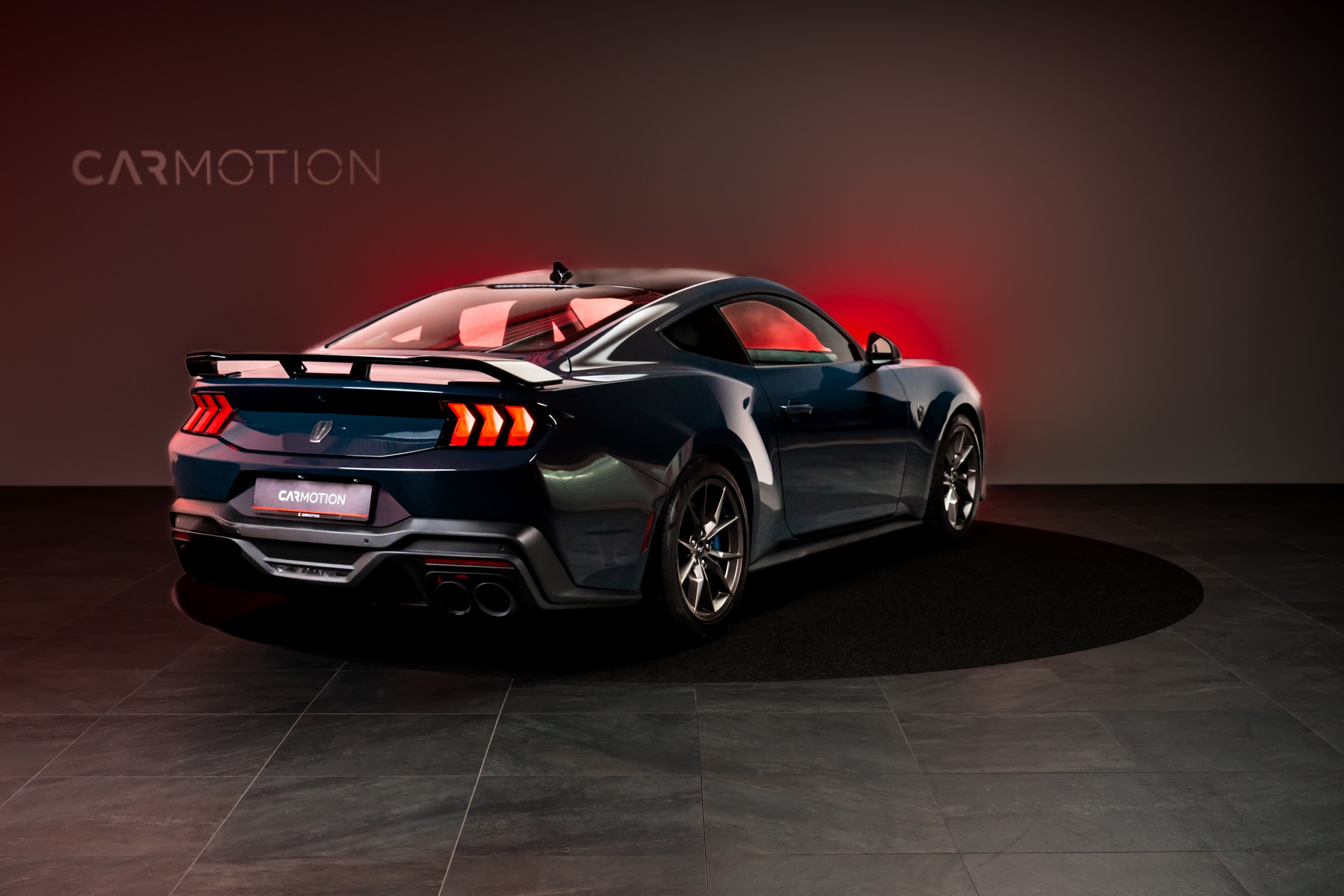 FORD Mustang Coupé 5.0 V8 Dark Horse / CH-Fahrzeug / Rückfahrkamera-showroom-element-2