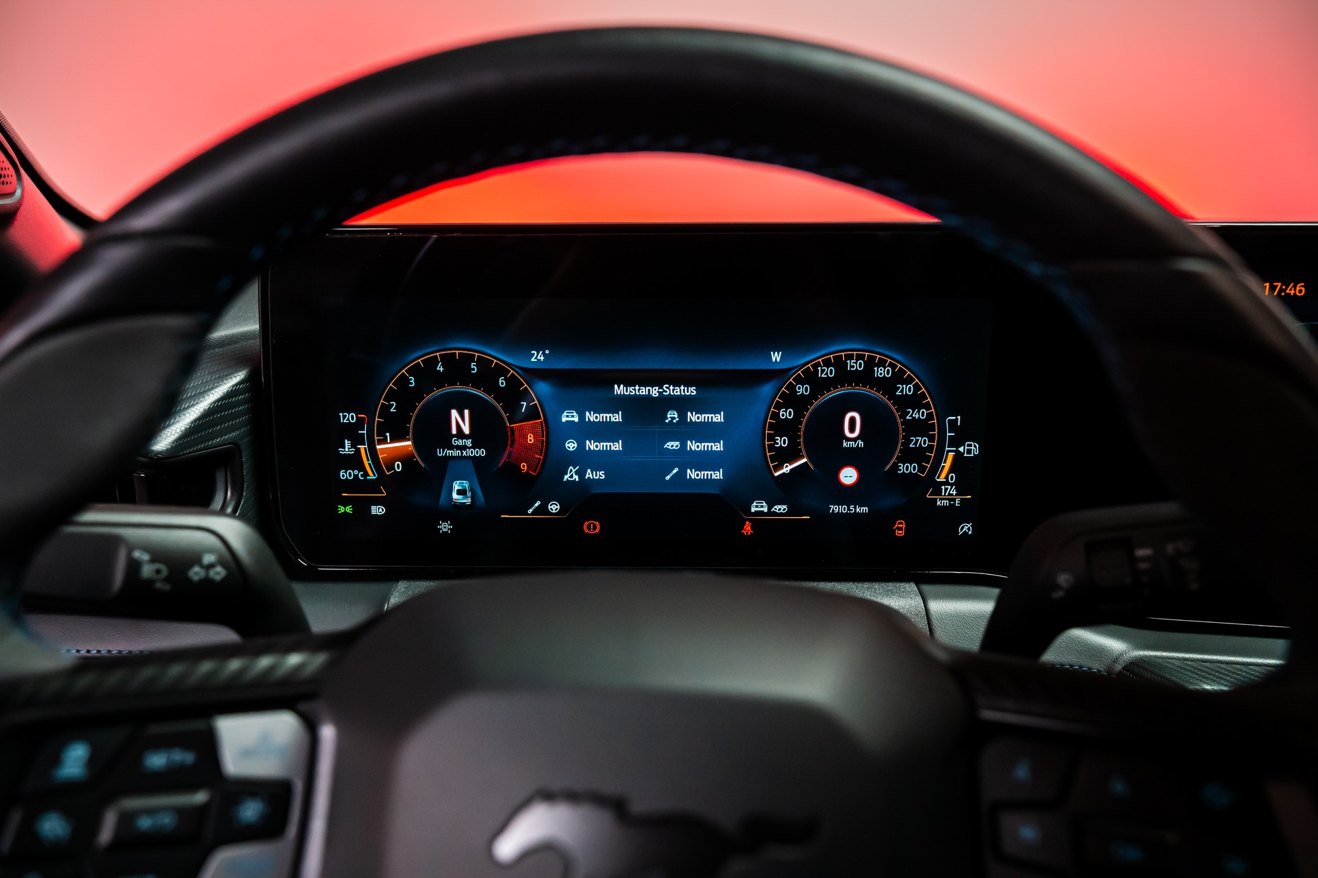 FORD Mustang Coupé 5.0 V8 Dark Horse / CH-Fahrzeug / Rückfahrkamera-image-28
