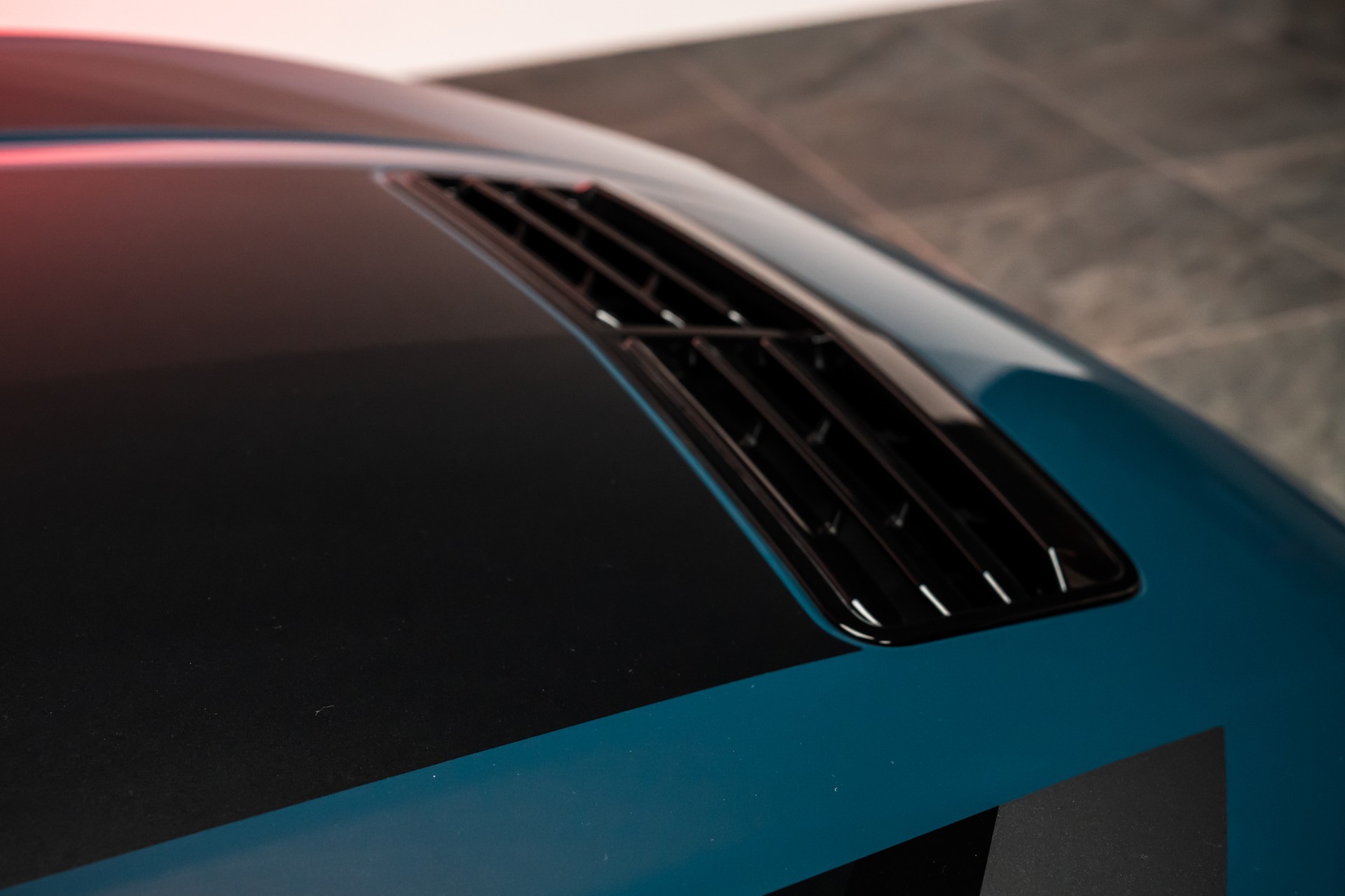 FORD Mustang Coupé 5.0 V8 Dark Horse / CH-Fahrzeug / Rückfahrkamera-image-14