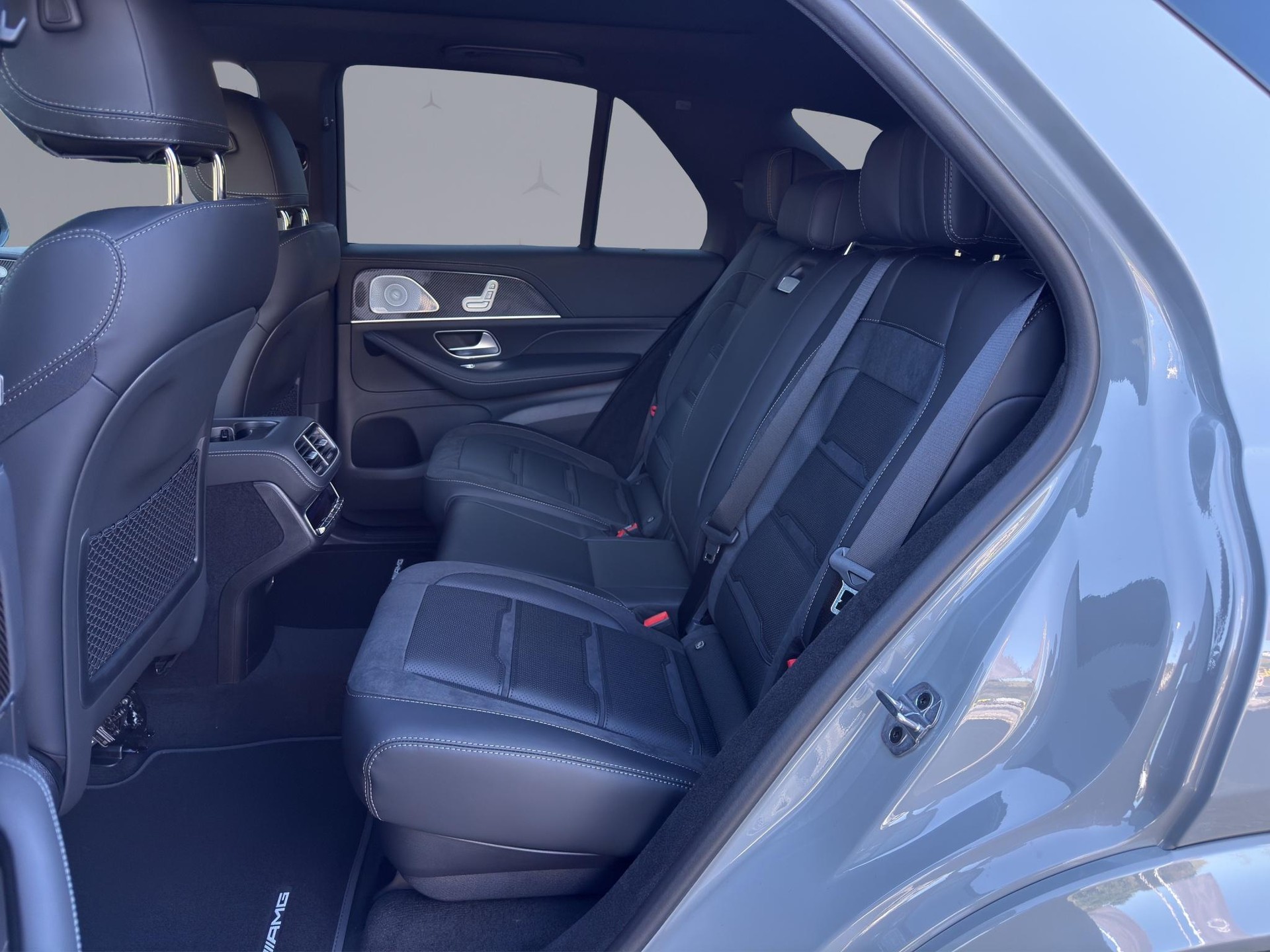 MERCEDES-BENZ GLE 53 Hybrid EQ Star AMG 4matic+-image-11