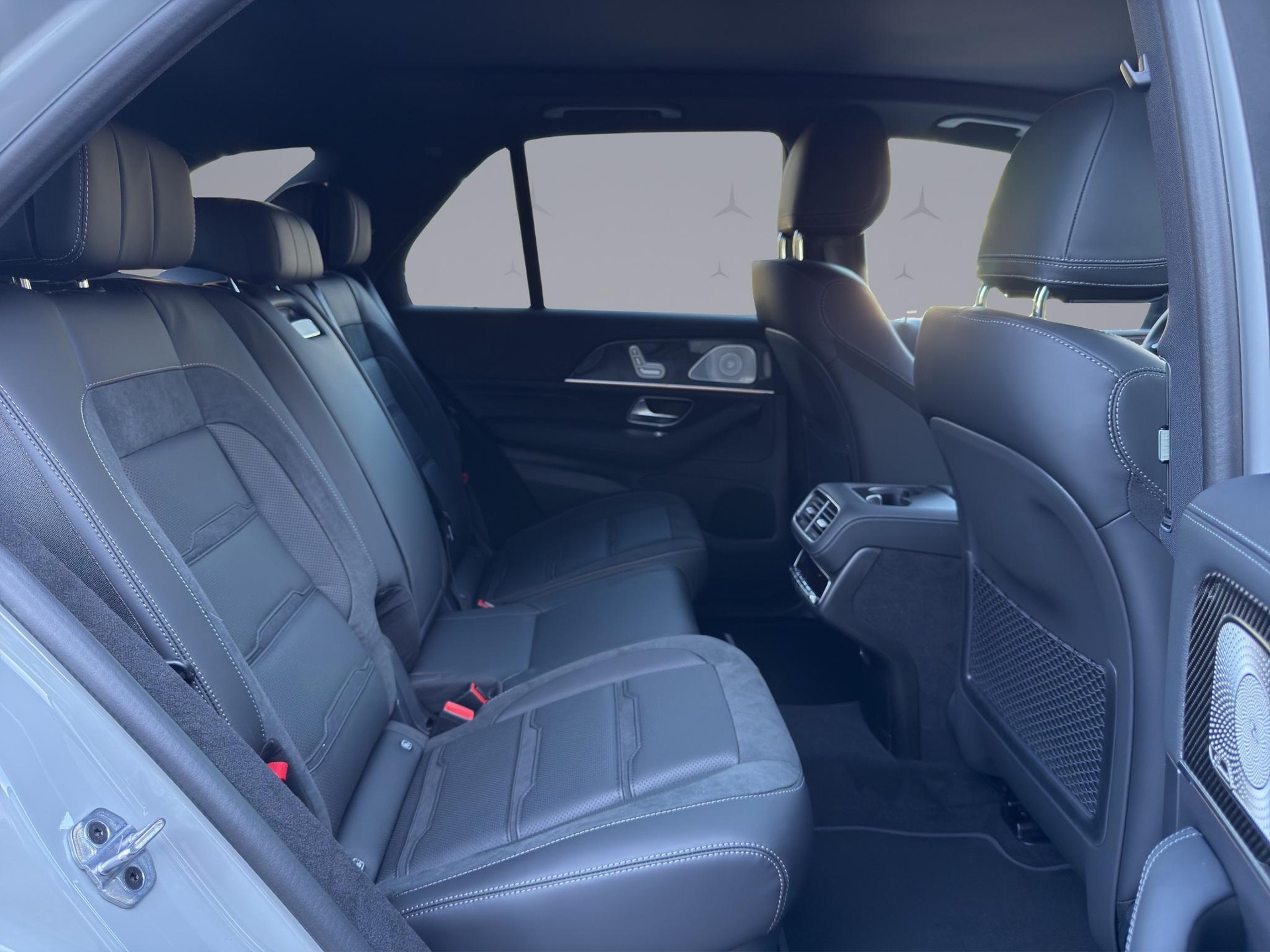 MERCEDES-BENZ GLE 53 Hybrid EQ Star AMG 4matic+-image-16