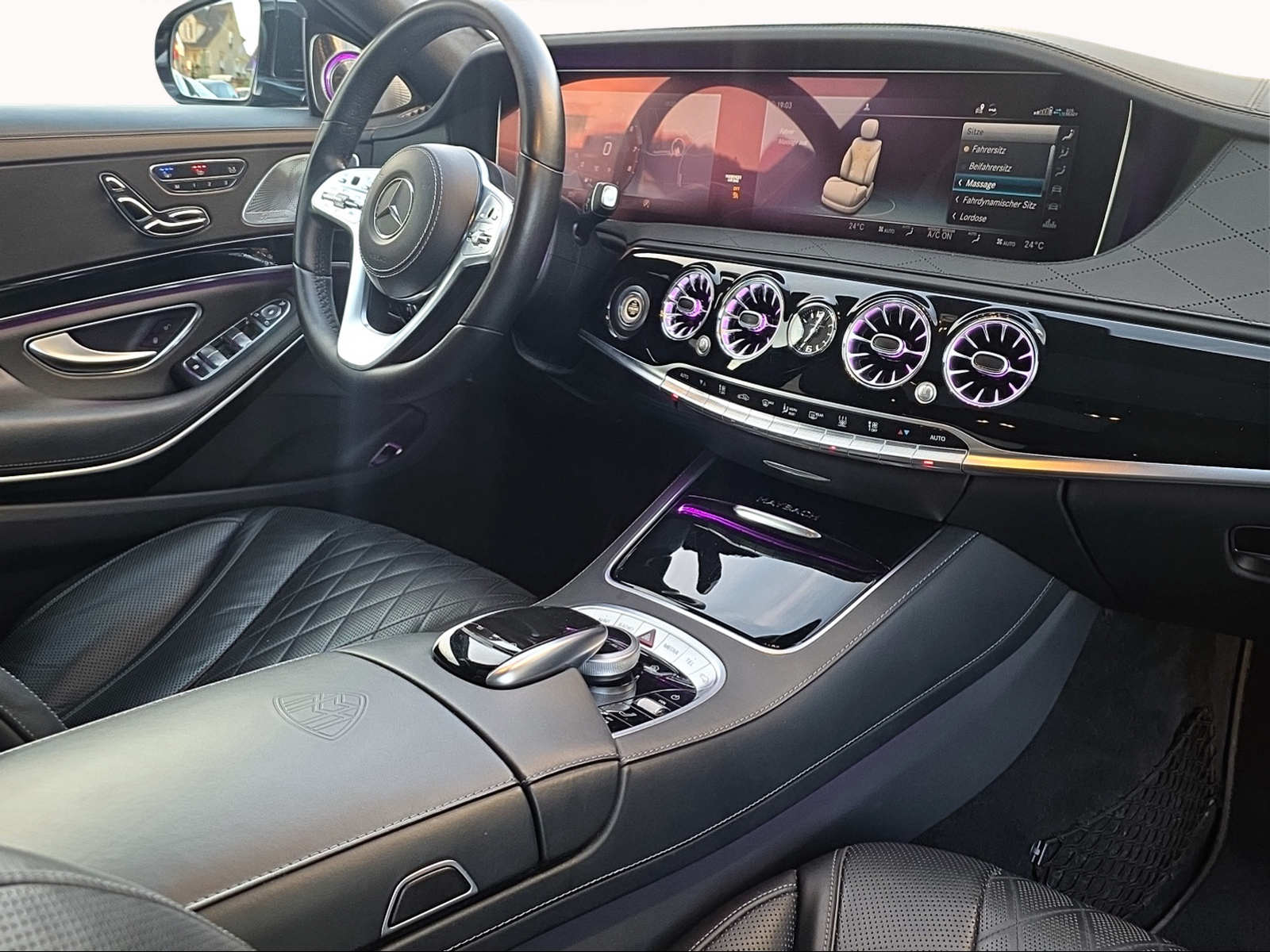 MERCEDES-BENZ S 560 Maybach 4Matic 9G-Tronic-image-14