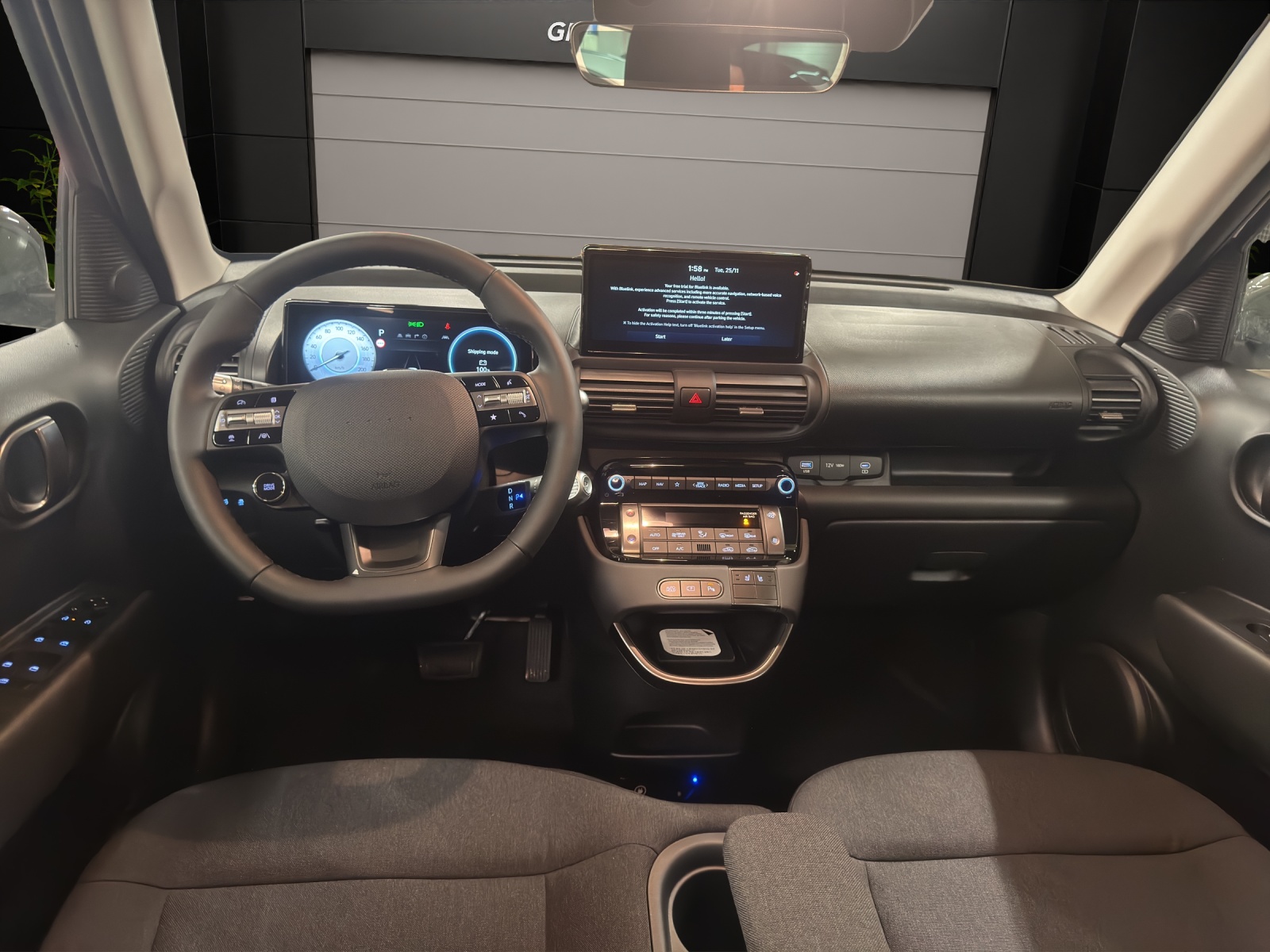 HYUNDAI Inster 49kWh Amplia-image-10