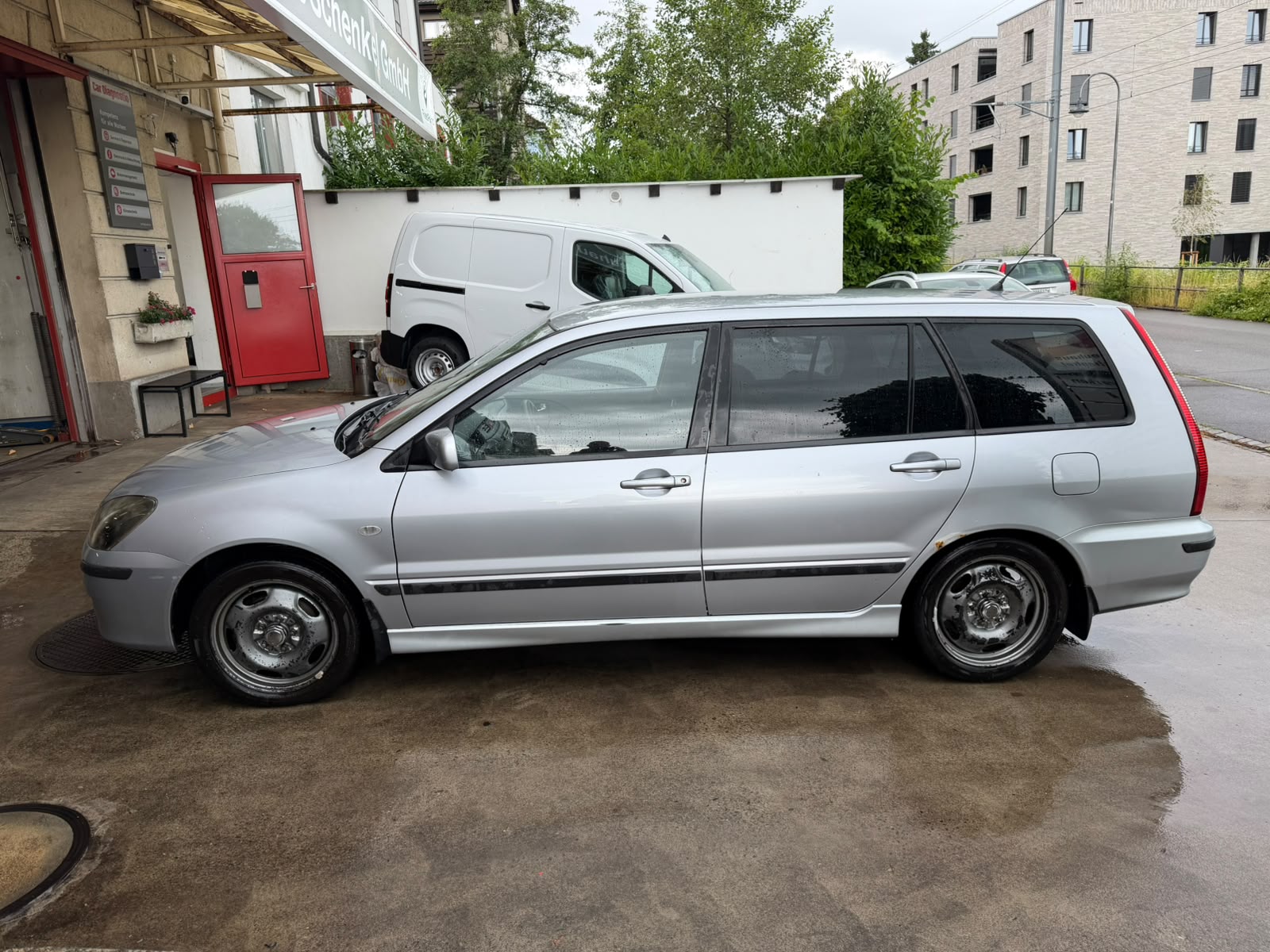 MITSUBISHI Lancer 2.0 Intense (Sport) Wagon-showroom-element-1