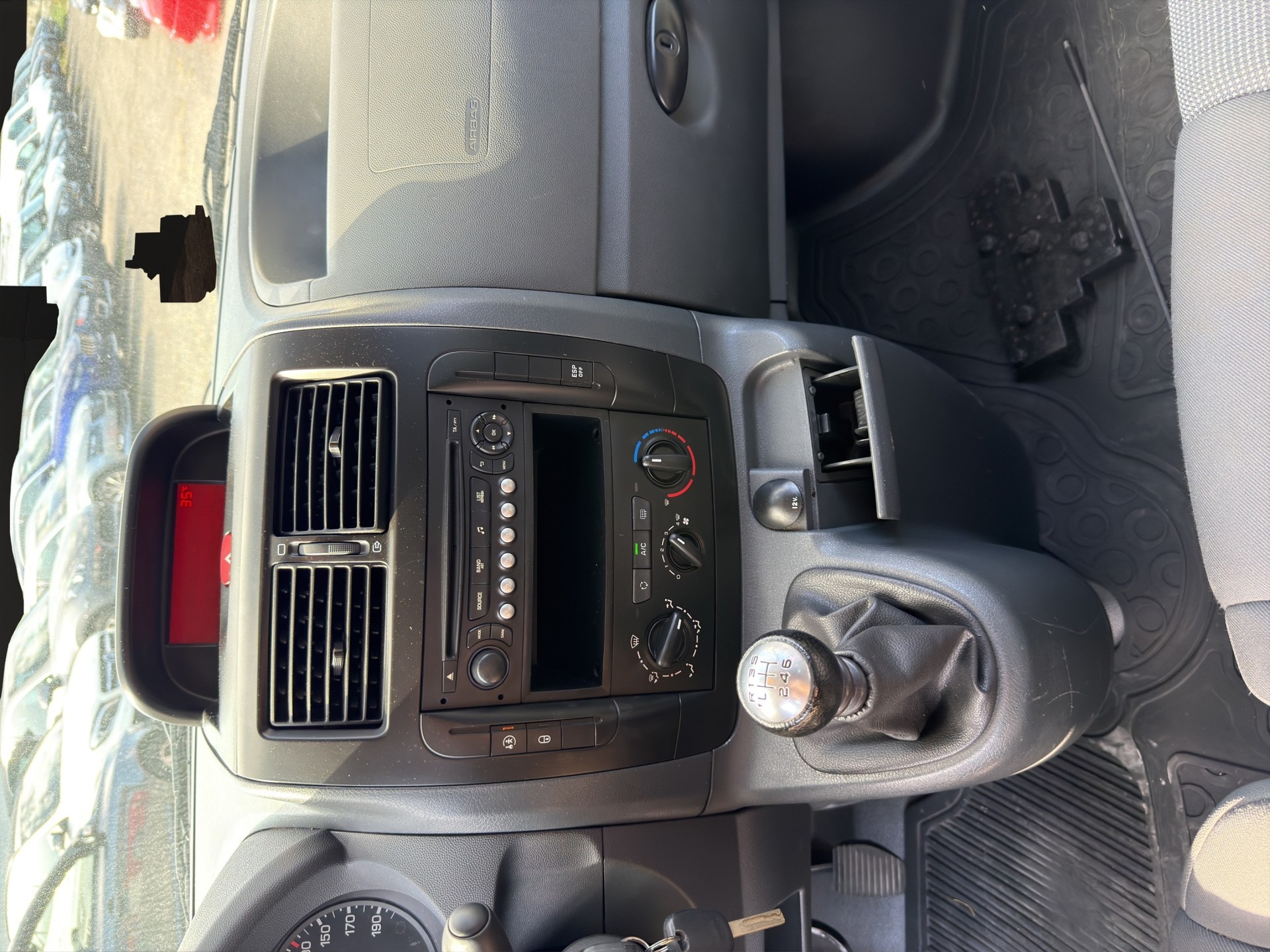 CITROEN Jumpy 2.0HDi L2H1 Seduction-image-9