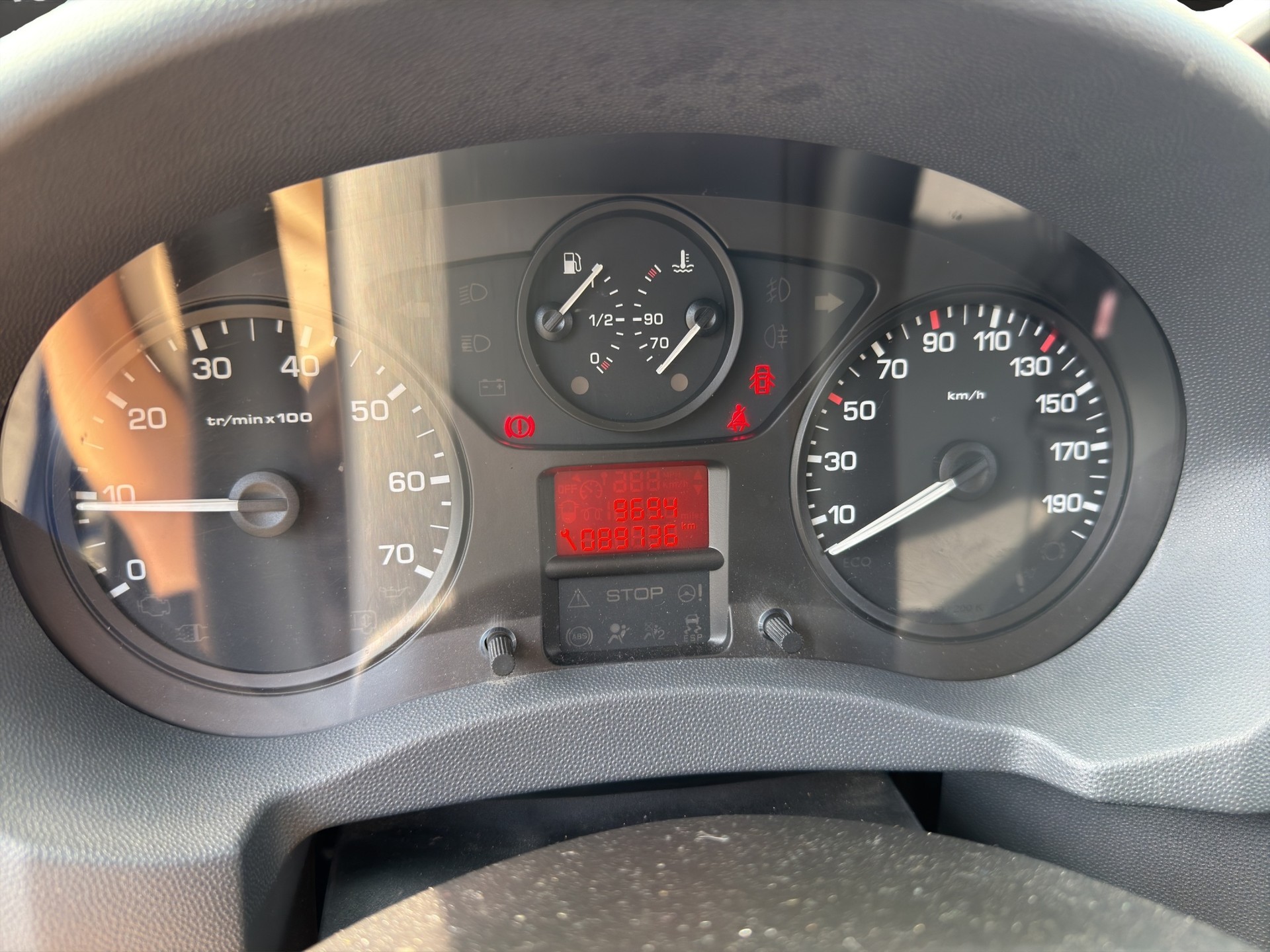 CITROEN Jumpy 2.0HDi L2H1 Seduction-image-10