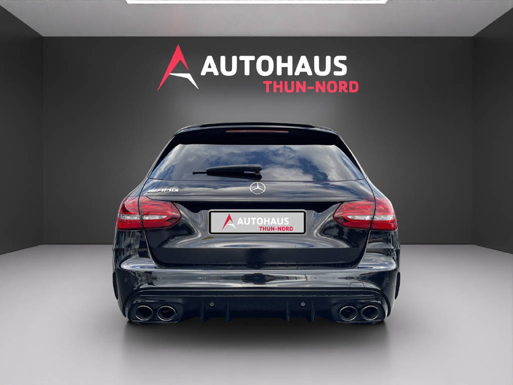 MERCEDES-BENZ C 43 AMG 4matic Kombi-showroom-element-3