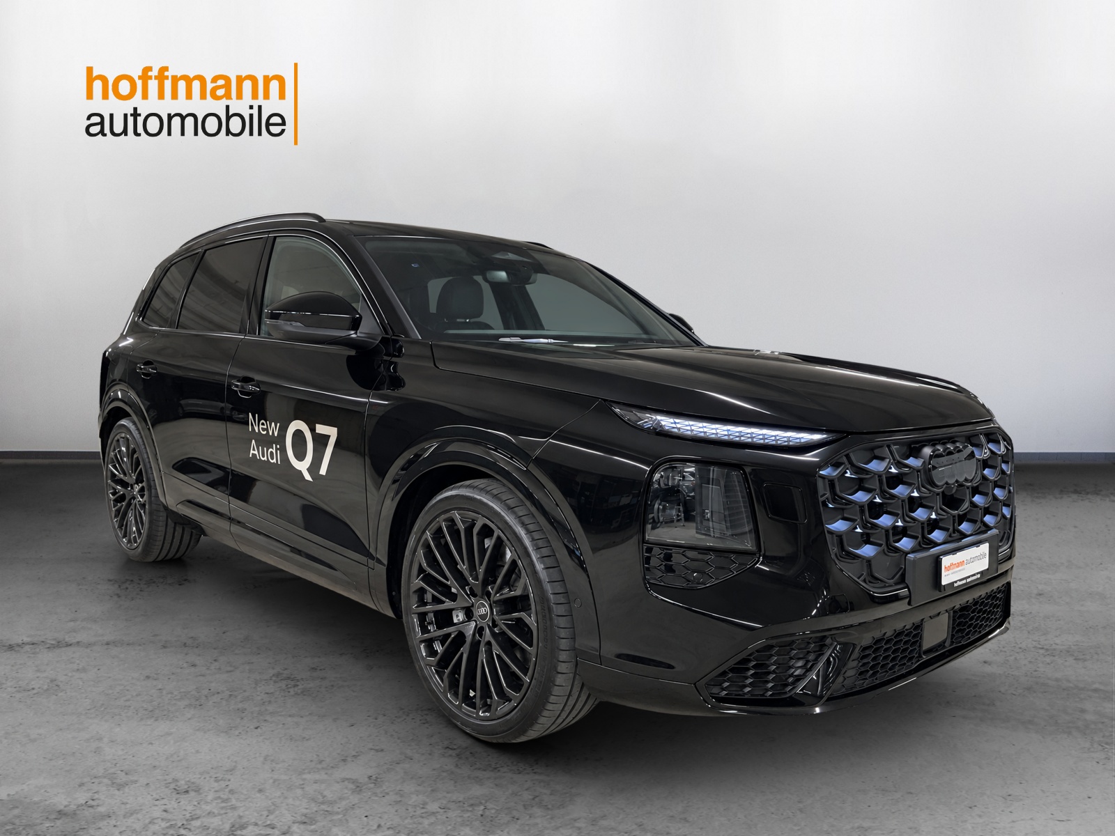 AUDI Q7 SUV TDI quattro 220 kW-showroom-element-2