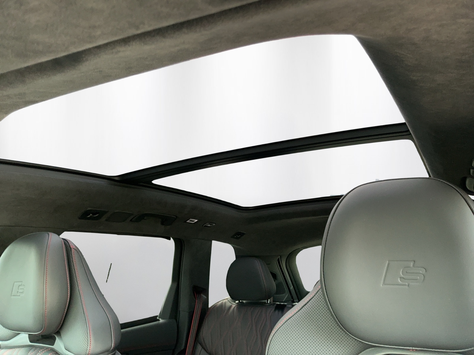 AUDI Q7 SUV TDI quattro 220 kW-image-14