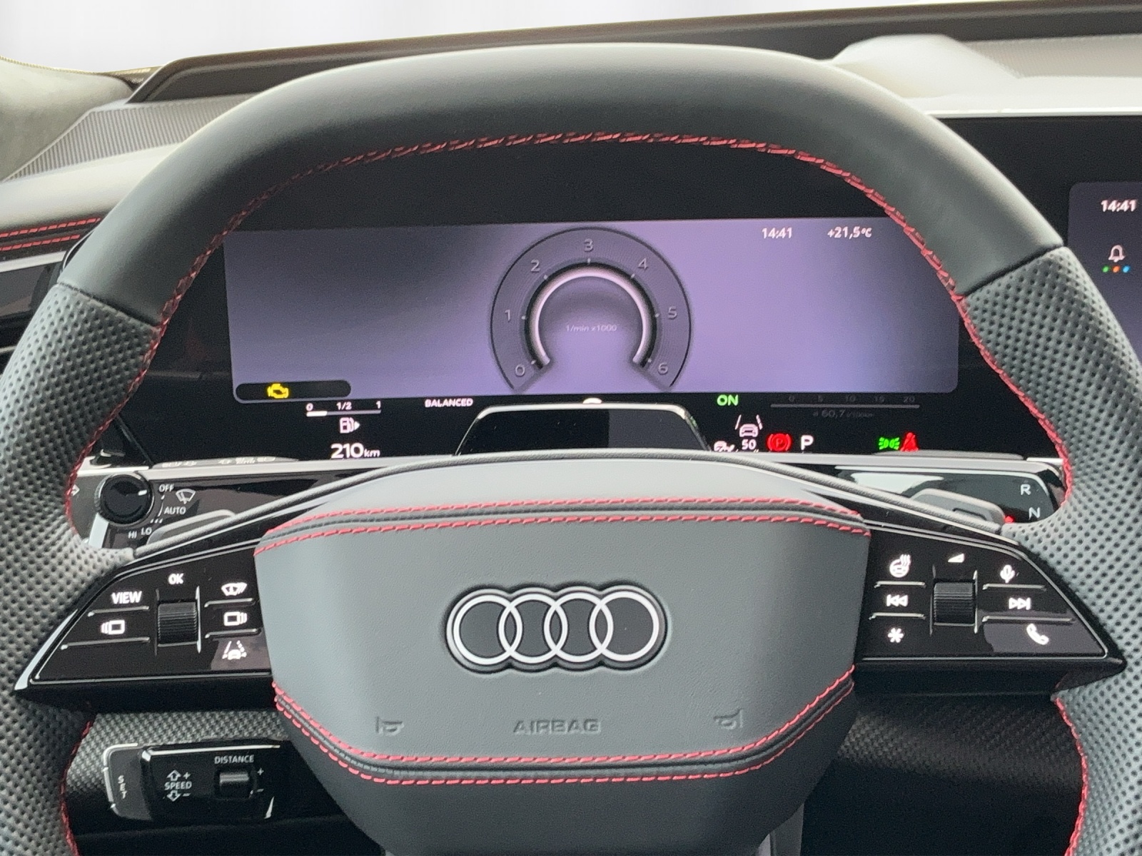 AUDI Q7 SUV TDI quattro 220 kW-image-7